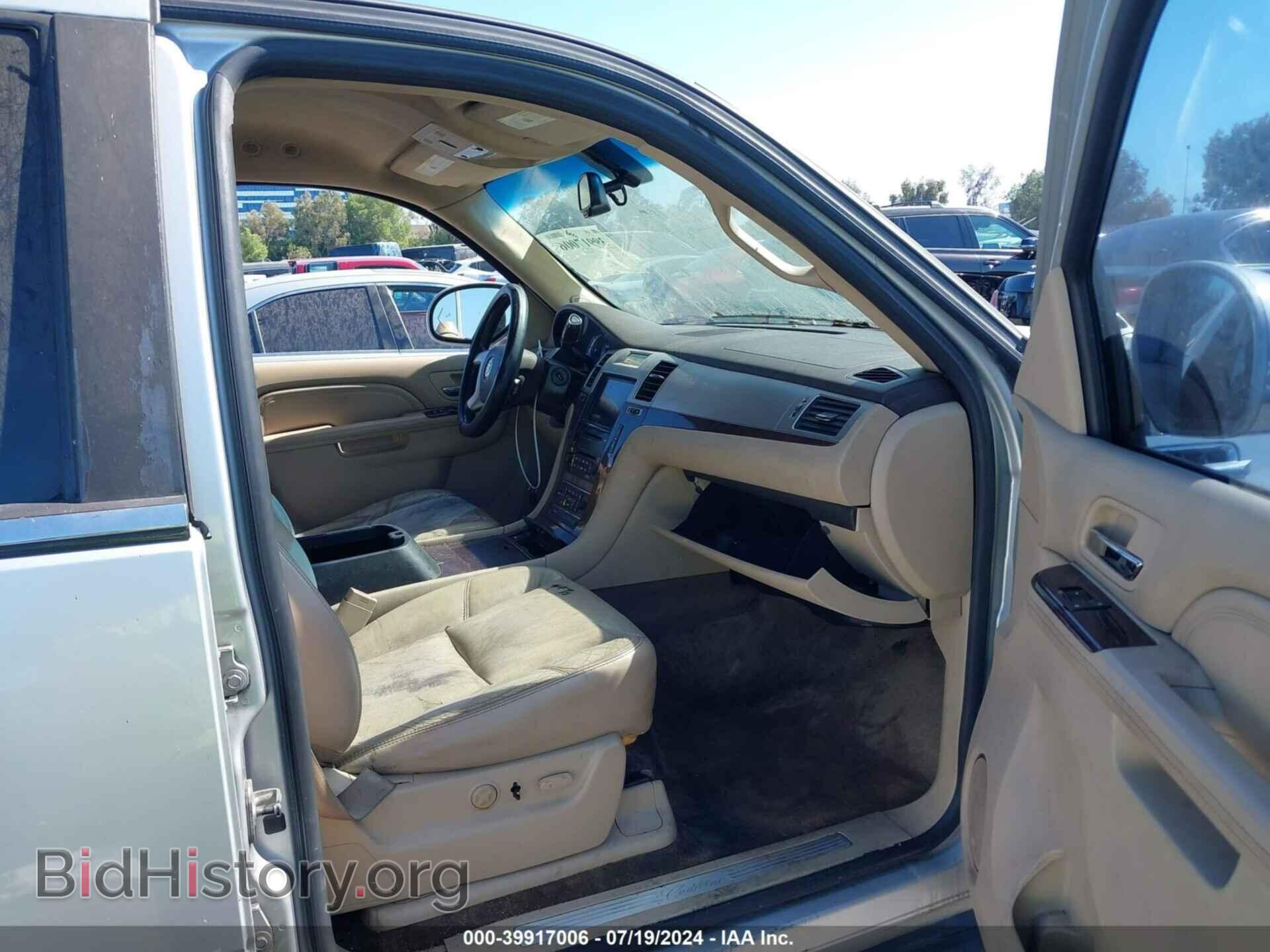 2010 CADILLAC ESCALADE - VIN: 1GYUCAEF7AR168379 - Фото 5