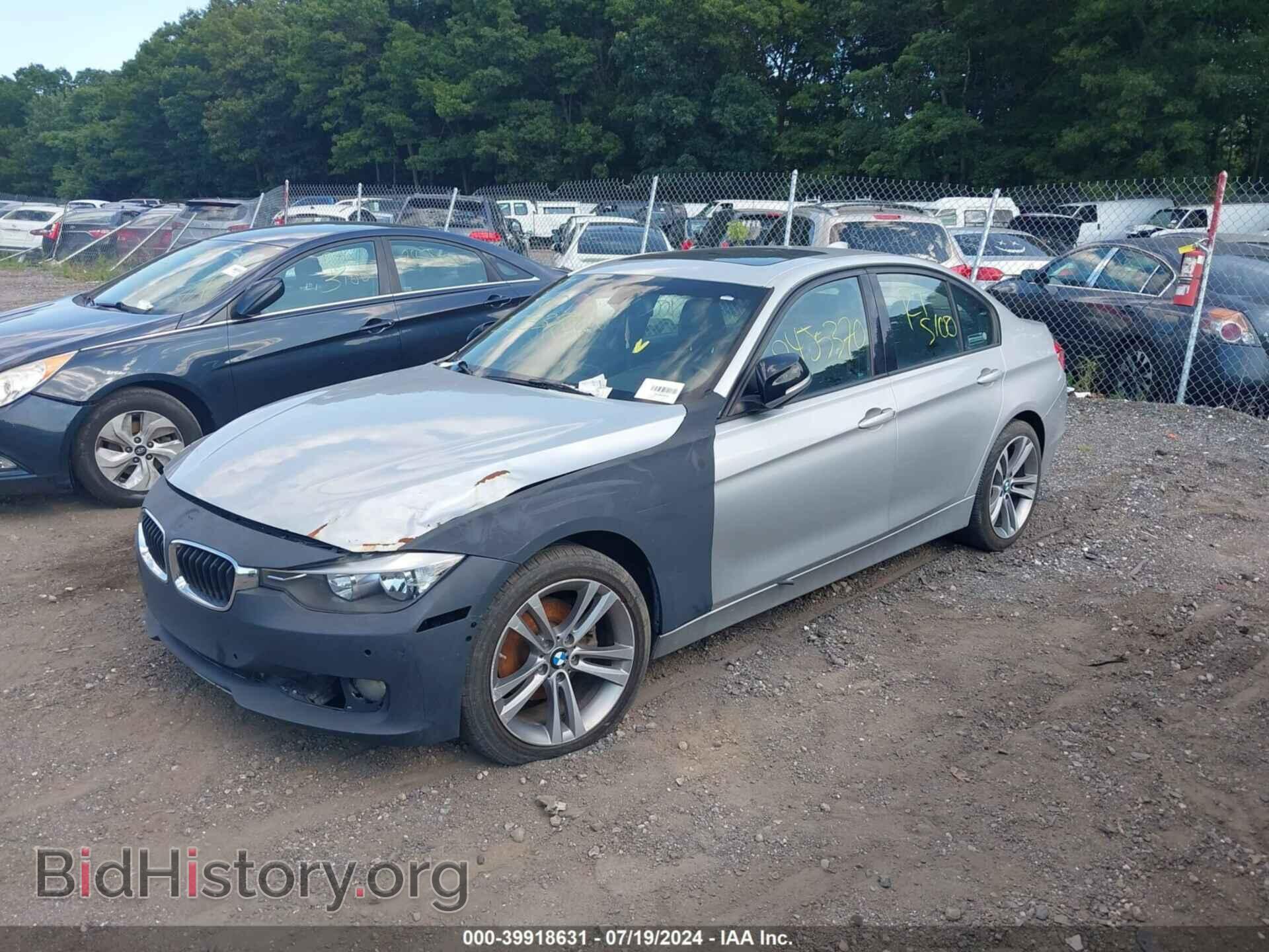 2013 BMW 328 - VIN: WBA3B5C57DF595943 - Фото 2