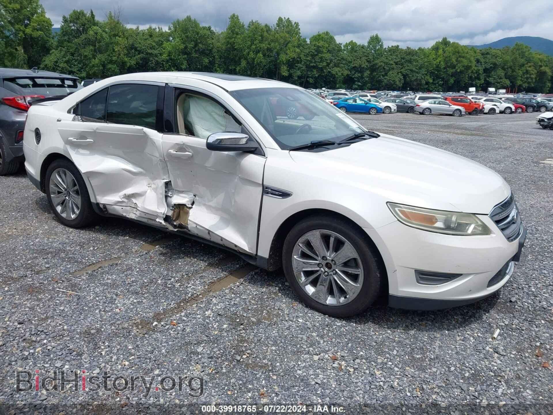 Photo 1FAHP2FW7BG107083 - FORD TAURUS 2011