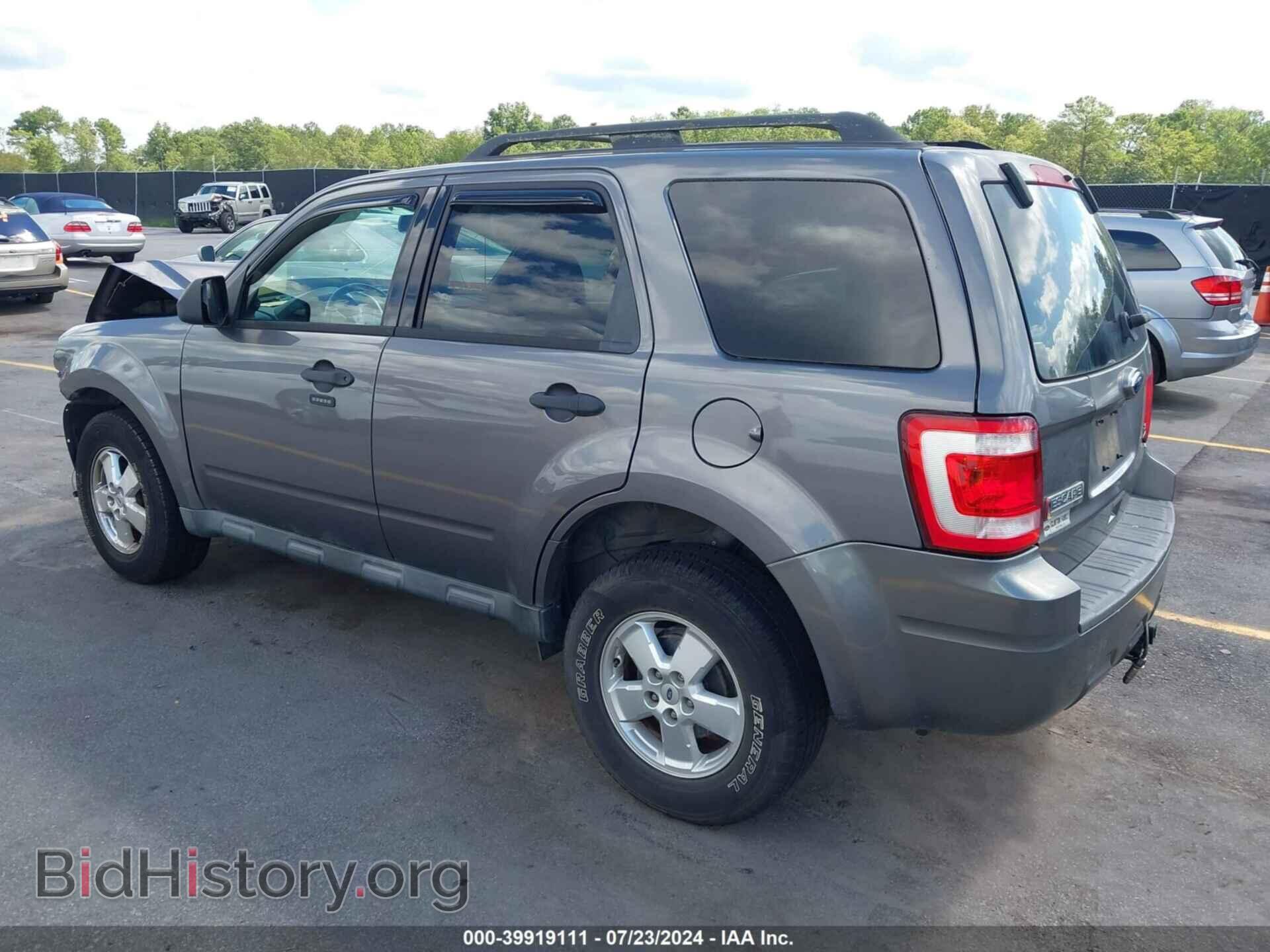 2011 FORD ESCAPE - VIN: 1FMCU9DG2BKA26924 - Фото 3