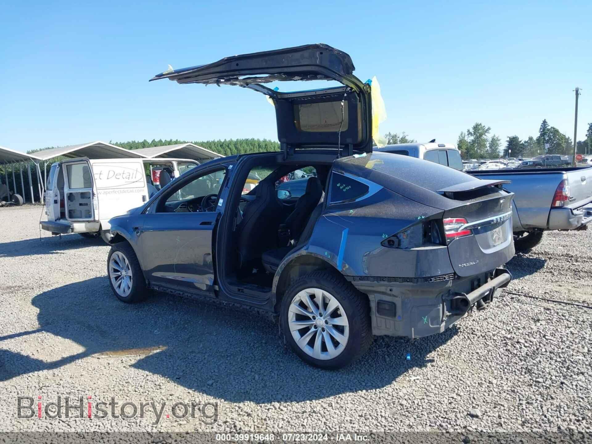 2018 TESLA MODEL X - VIN: 5YJXCAE28JF090328 - Фото 3
