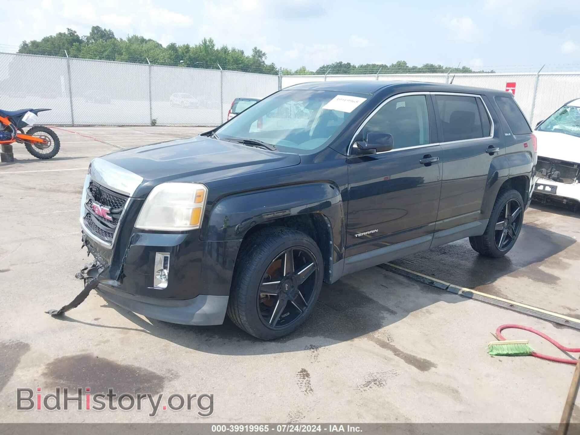 2011 GMC TERRAIN - VIN: 2CTFLREC2B6418566 - Фото 2