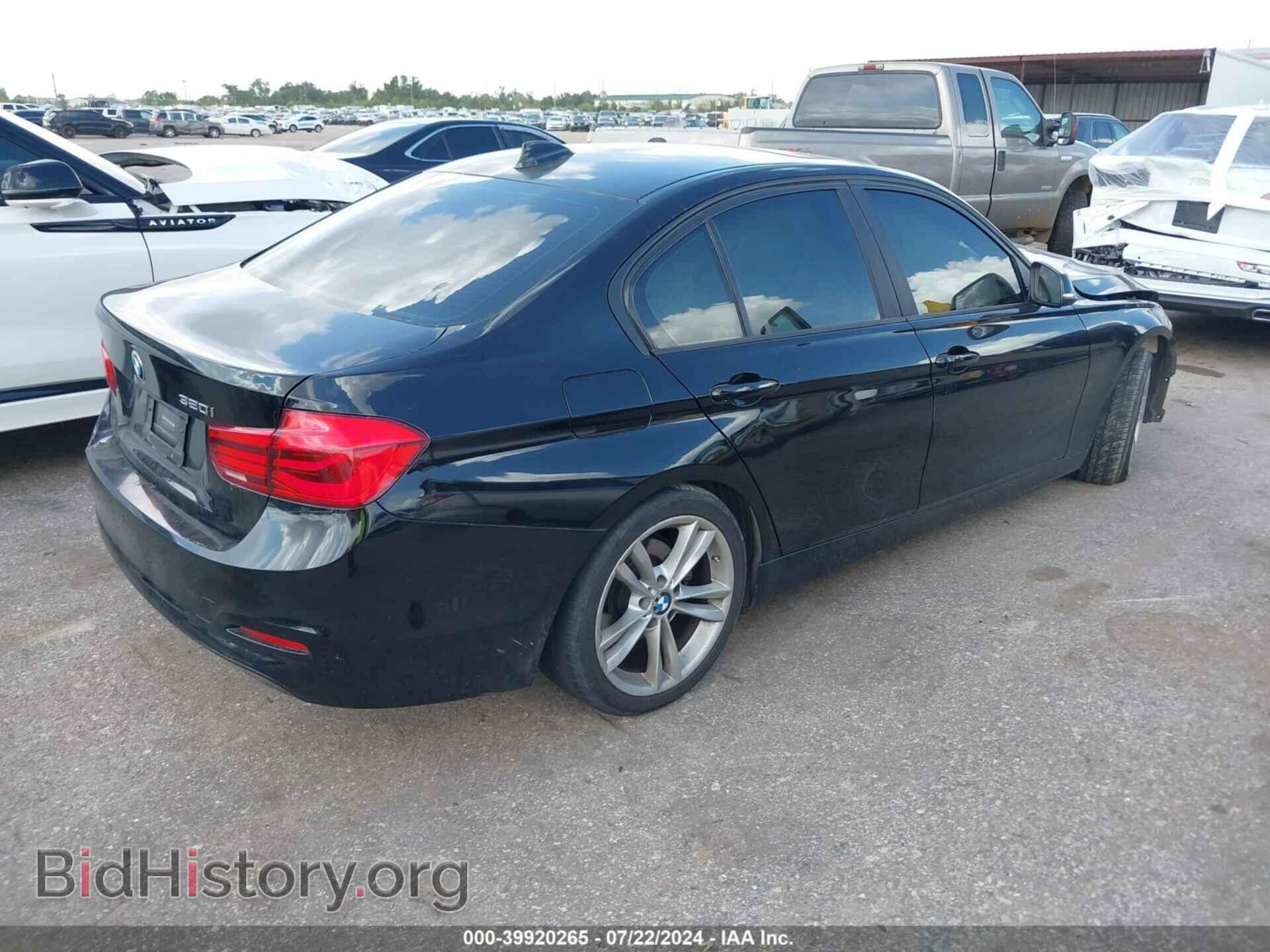 2017 BMW 320I - VIN: WBA8E1G59HNU14062 - Фото 4