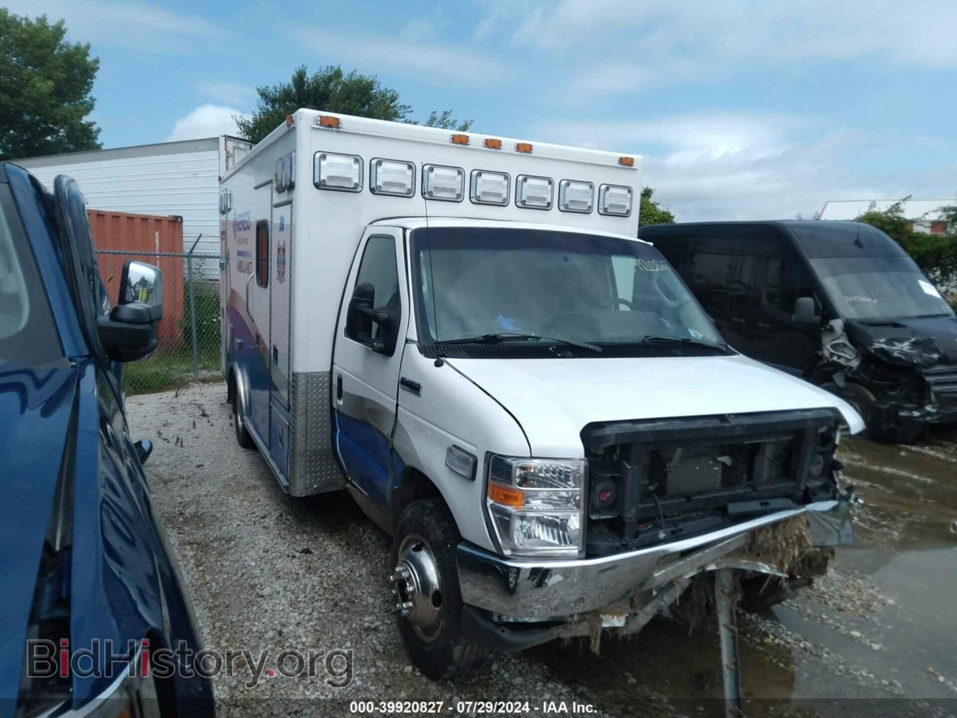 Photo 1FDXE4FS9HDC66228 - FORD E-450 CUTAWAY 2017