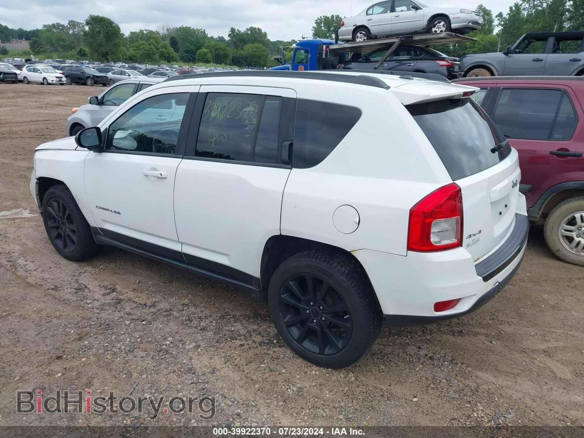 2012 JEEP COMPASS - VIN: 1C4NJDEB6CD676230 - Фото 3