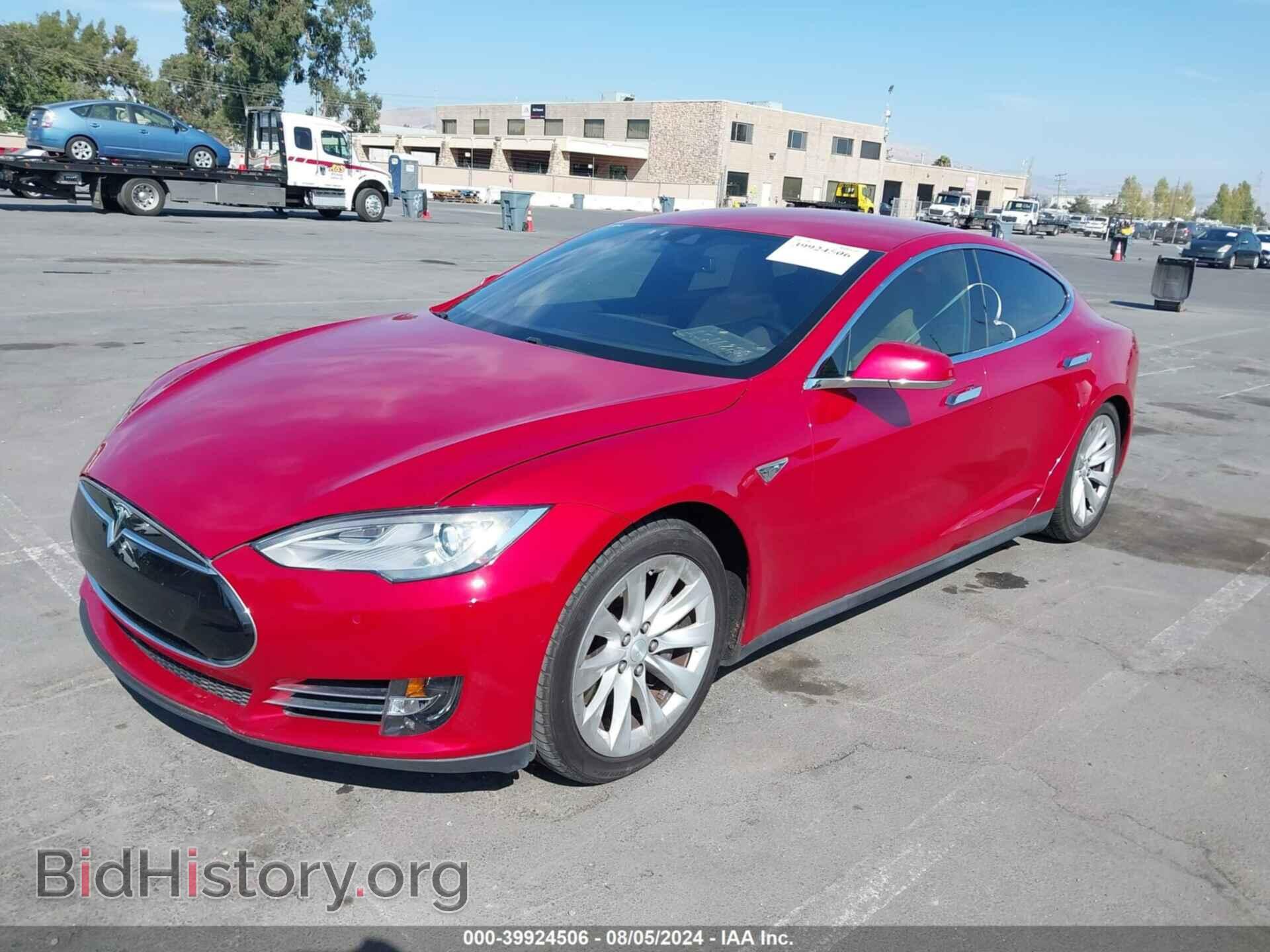 2015 TESLA MODEL S - VIN: 5YJSA1H21FF094157 - Фото 2