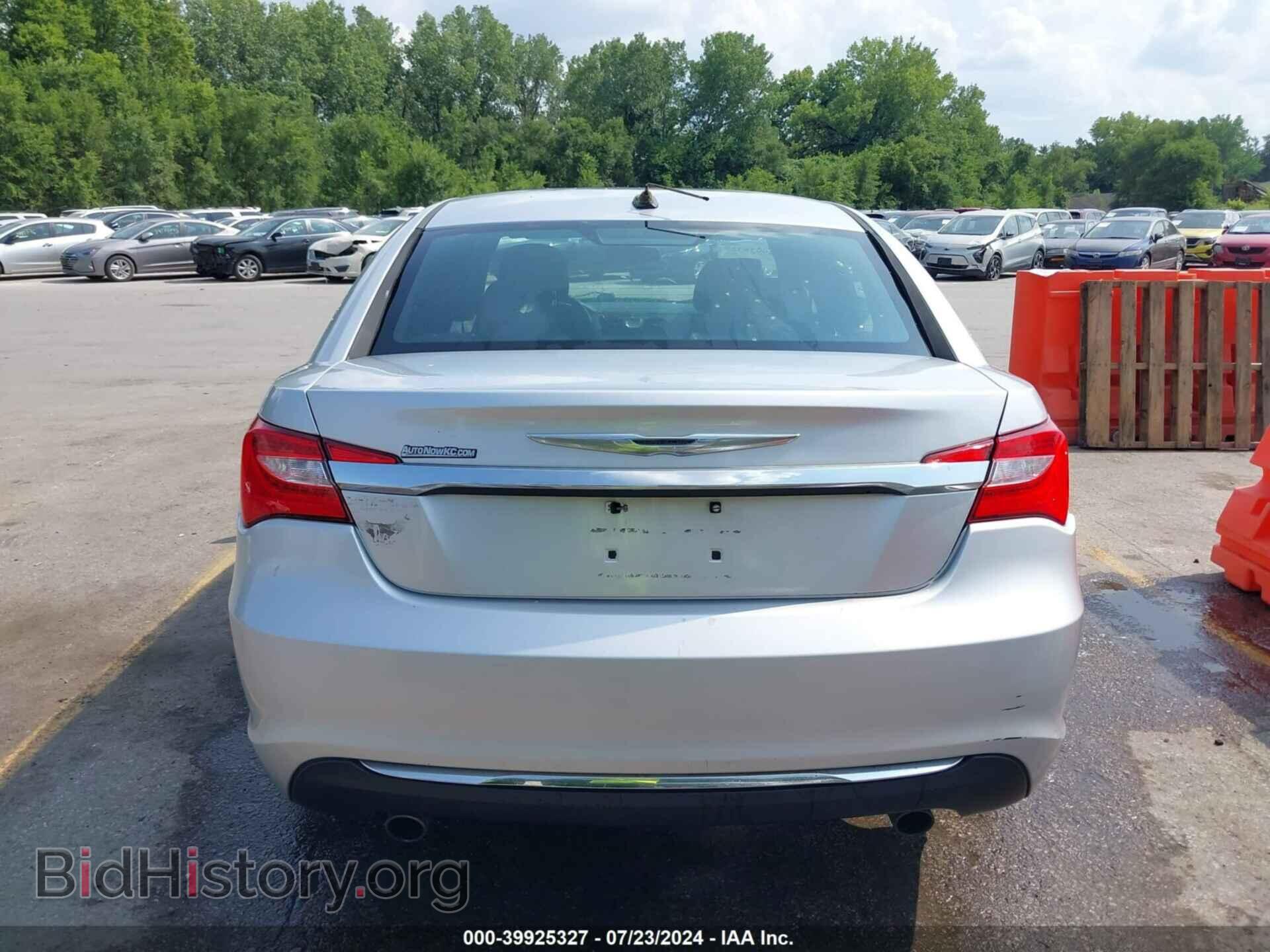 2012 CHRYSLER 200 - VIN: 1C3CCBBG9CN298537 - Фото 16