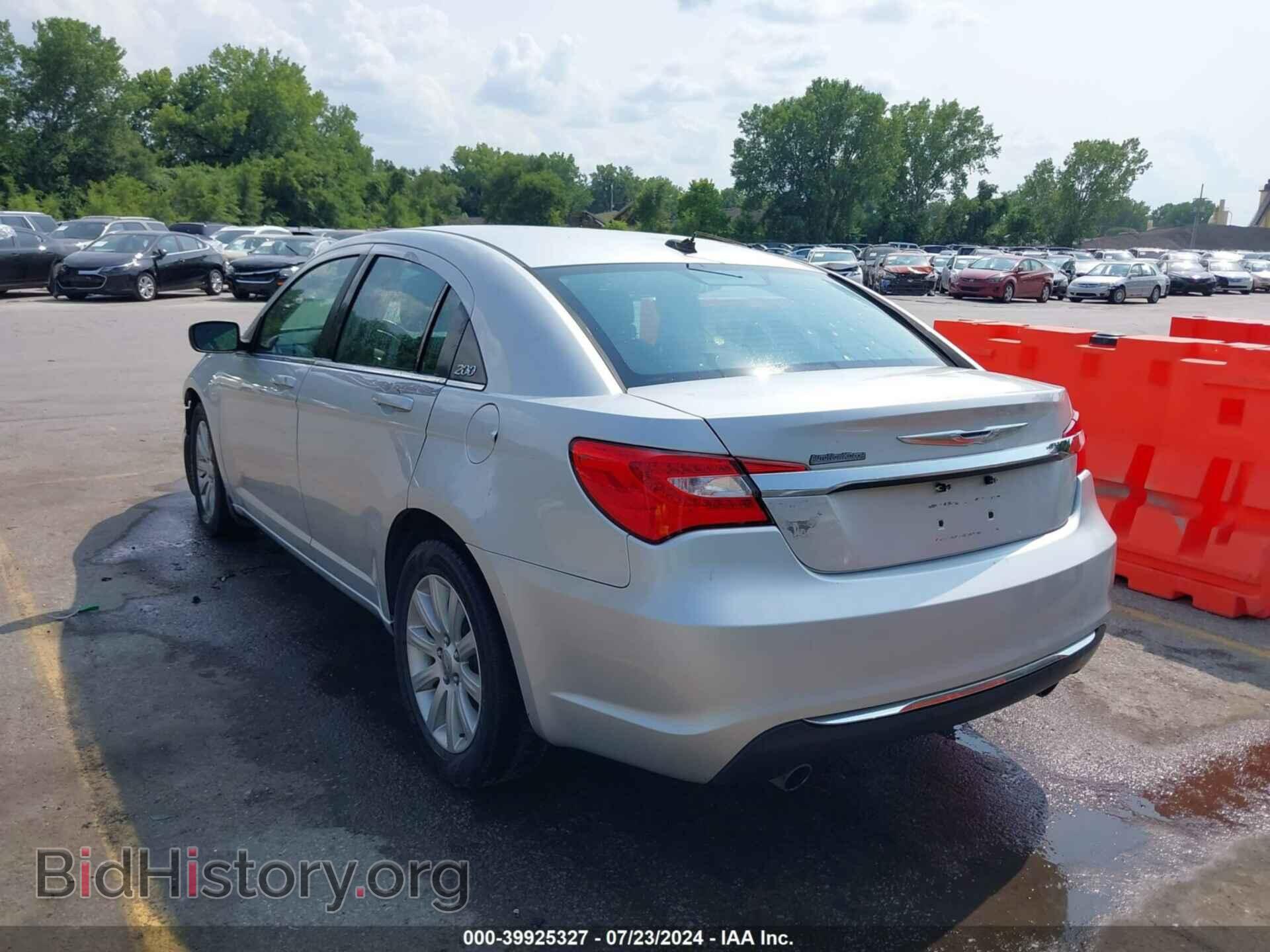 2012 CHRYSLER 200 - VIN: 1C3CCBBG9CN298537 - Фото 3