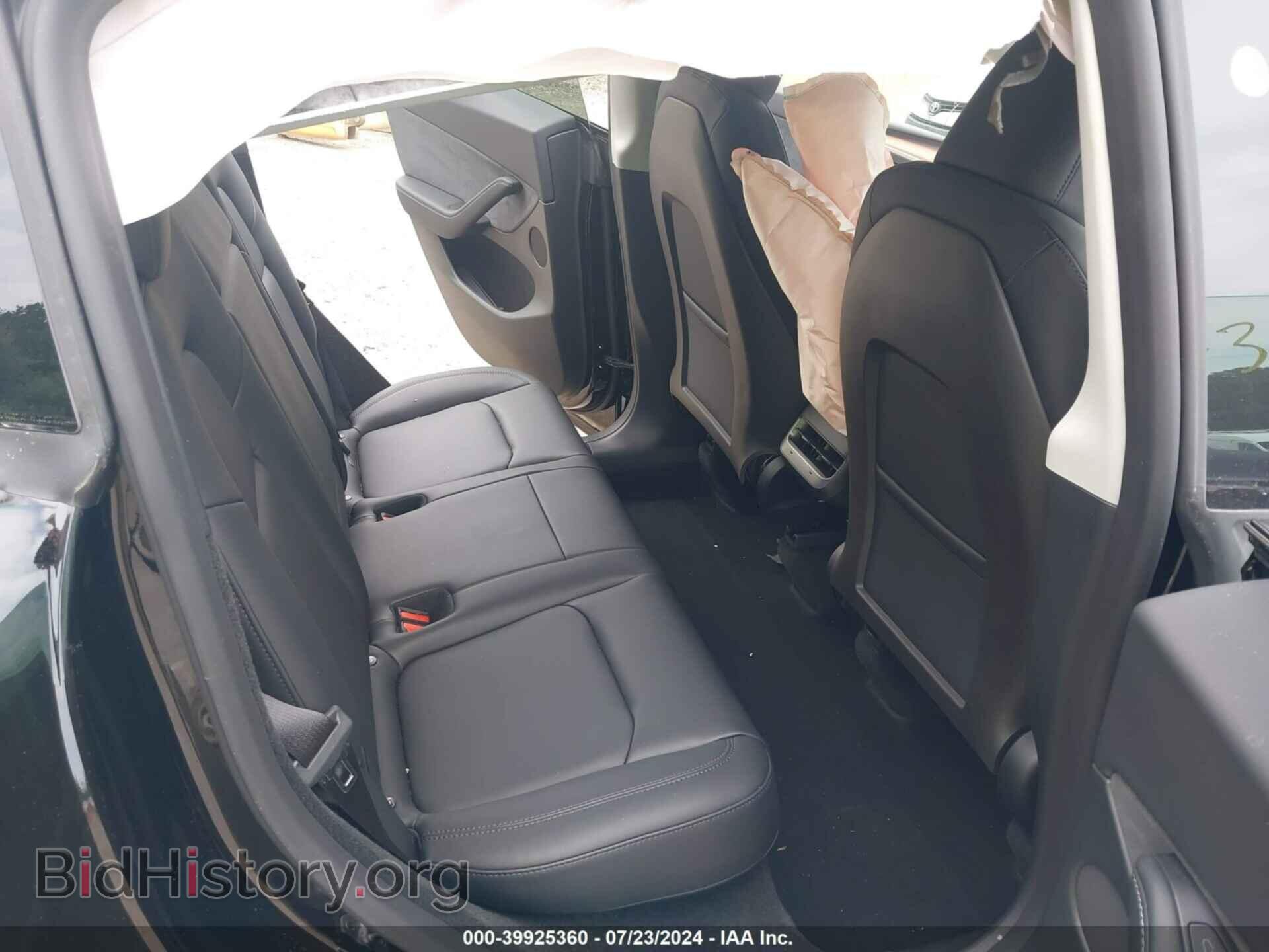 2024 TESLA MODEL Y - VIN: 7SAYGDED1RF057360 - Photo 8