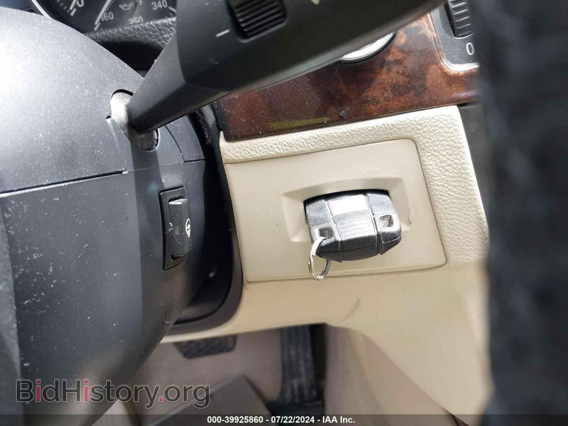 2010 BMW 335I - VIN: WBAWC7C5XAE271120 - Фото 11
