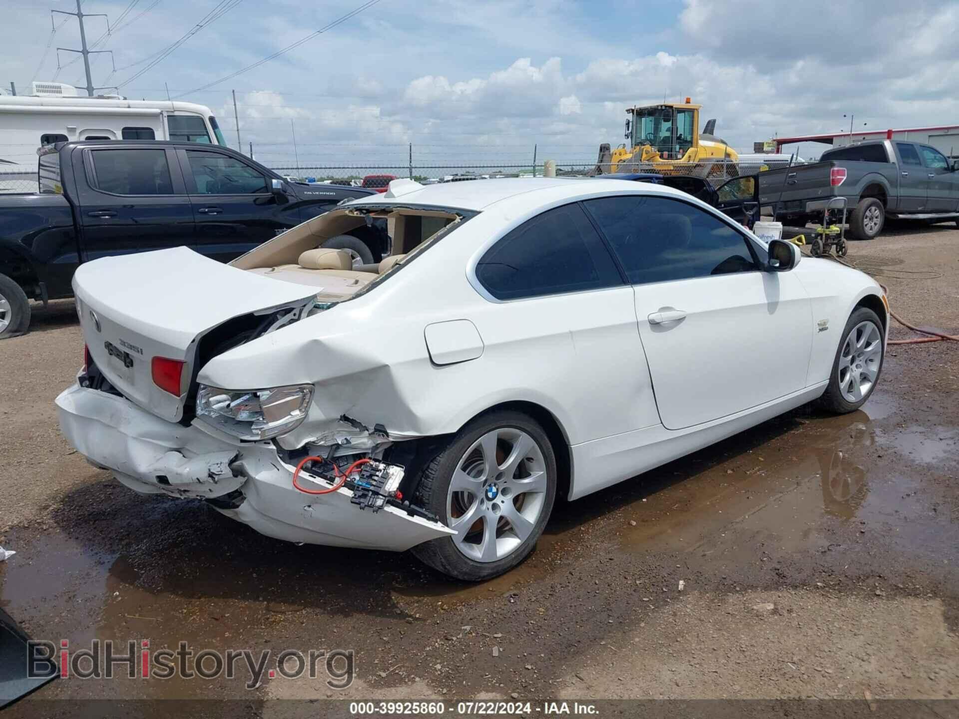 2010 BMW 335I - VIN: WBAWC7C5XAE271120 - Фото 4
