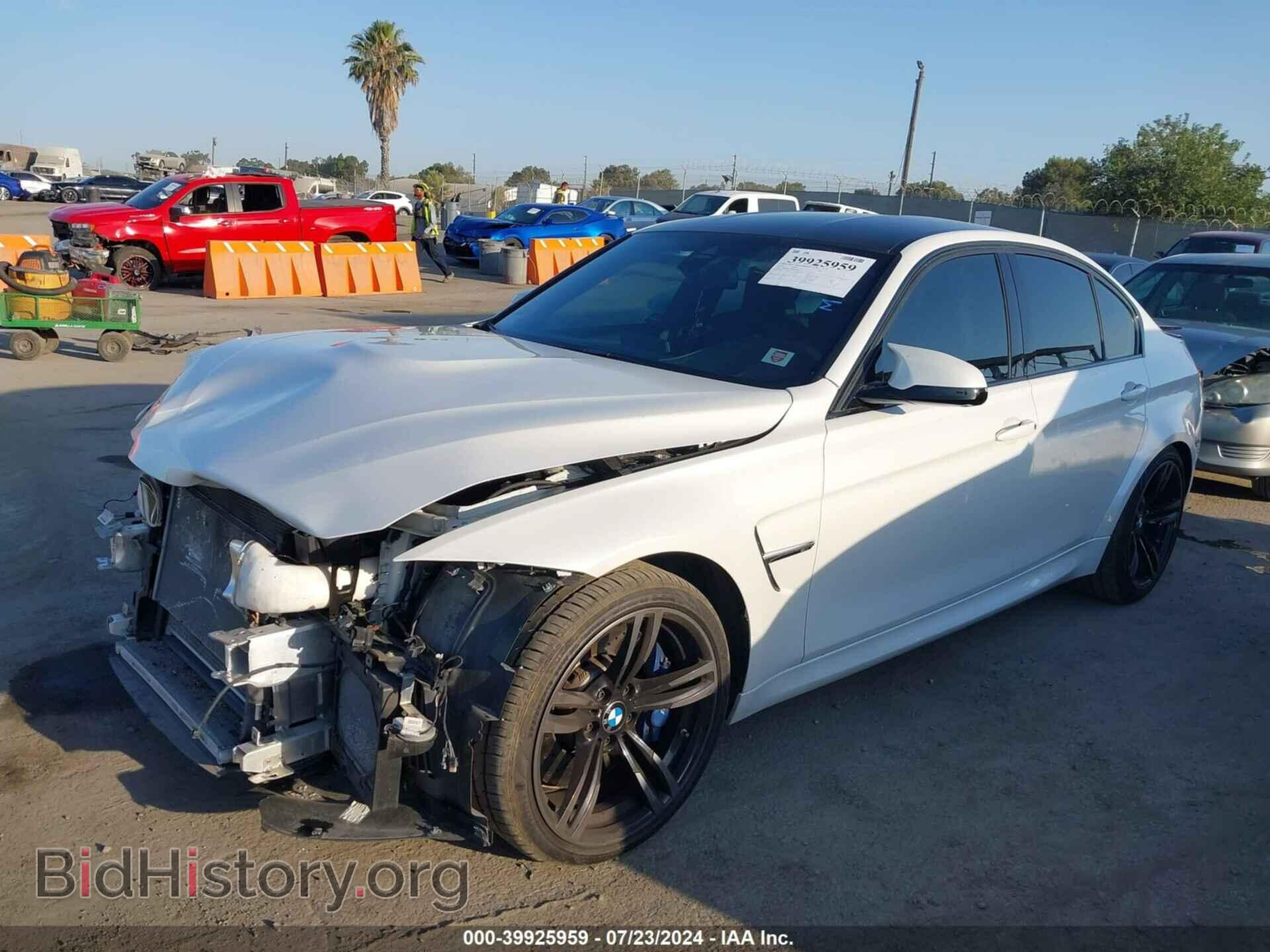 2018 BMW M3 - VIN: WBS8M9C50J5K98694 - Фото 2