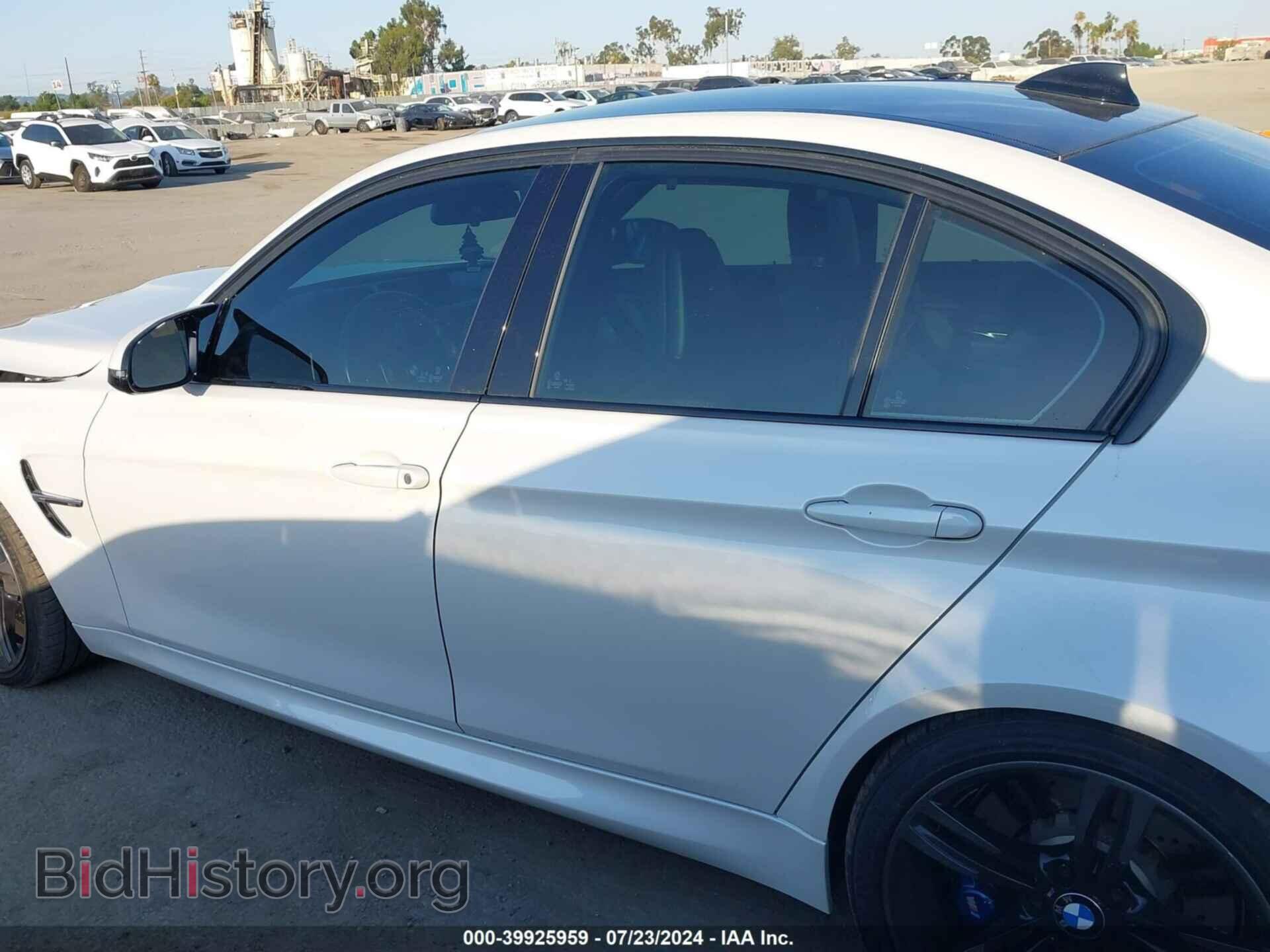 2018 BMW M3 - VIN: WBS8M9C50J5K98694 - Фото 15