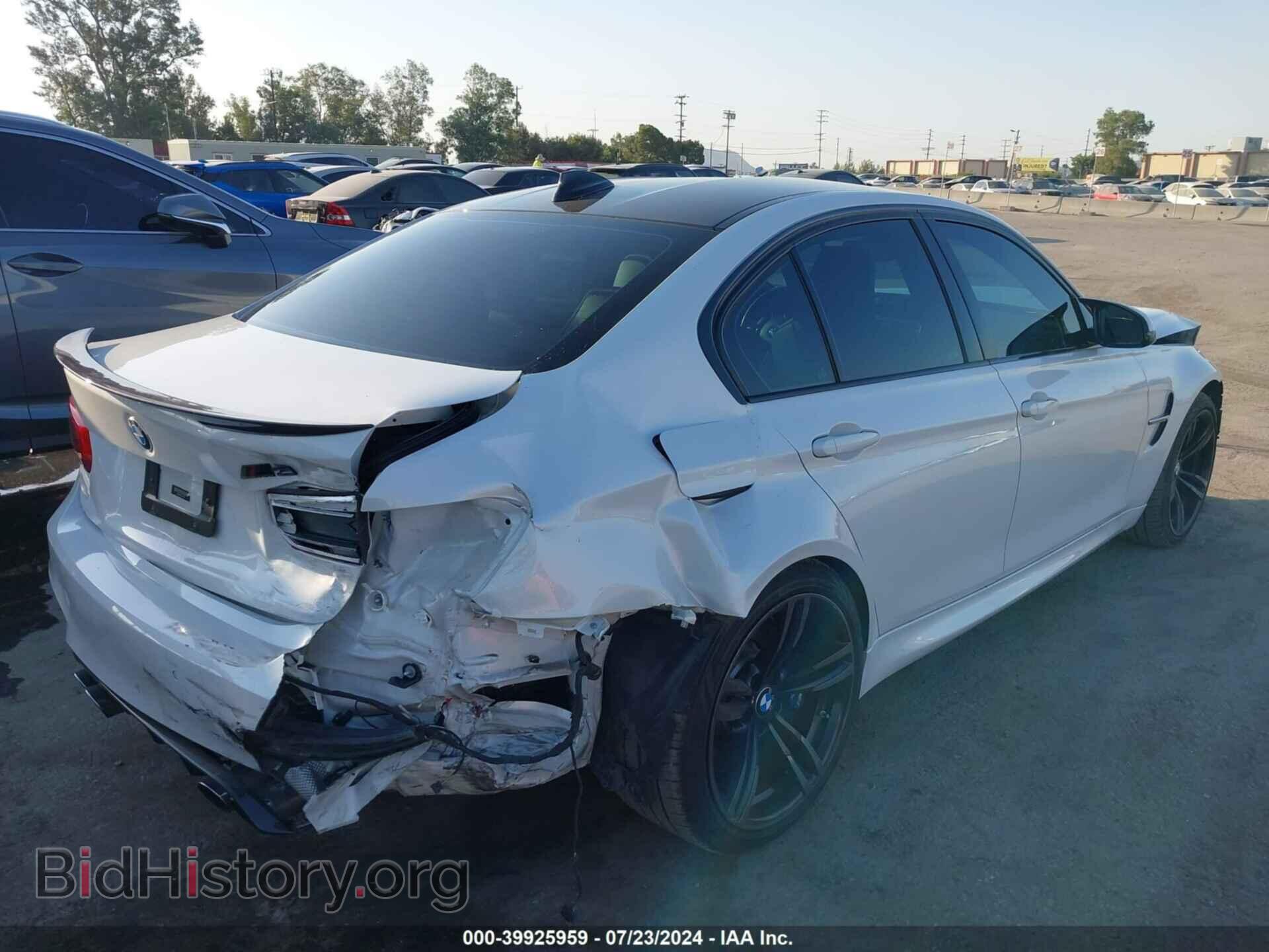 2018 BMW M3 - VIN: WBS8M9C50J5K98694 - Фото 4