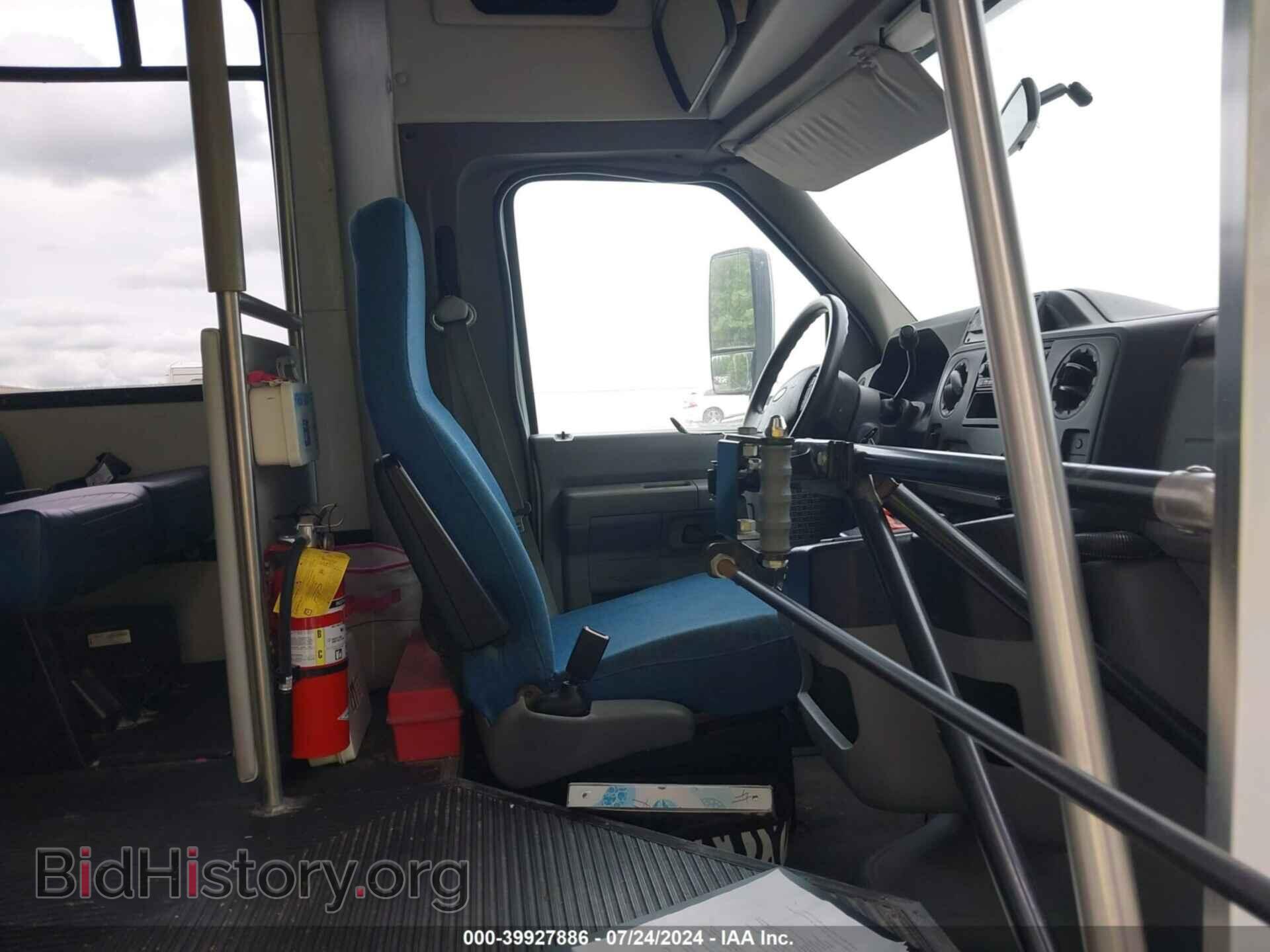 2012 FORD E-350 CUTAWAY - VIN: 1FDEE3FS0CDA41495 - Photo 6