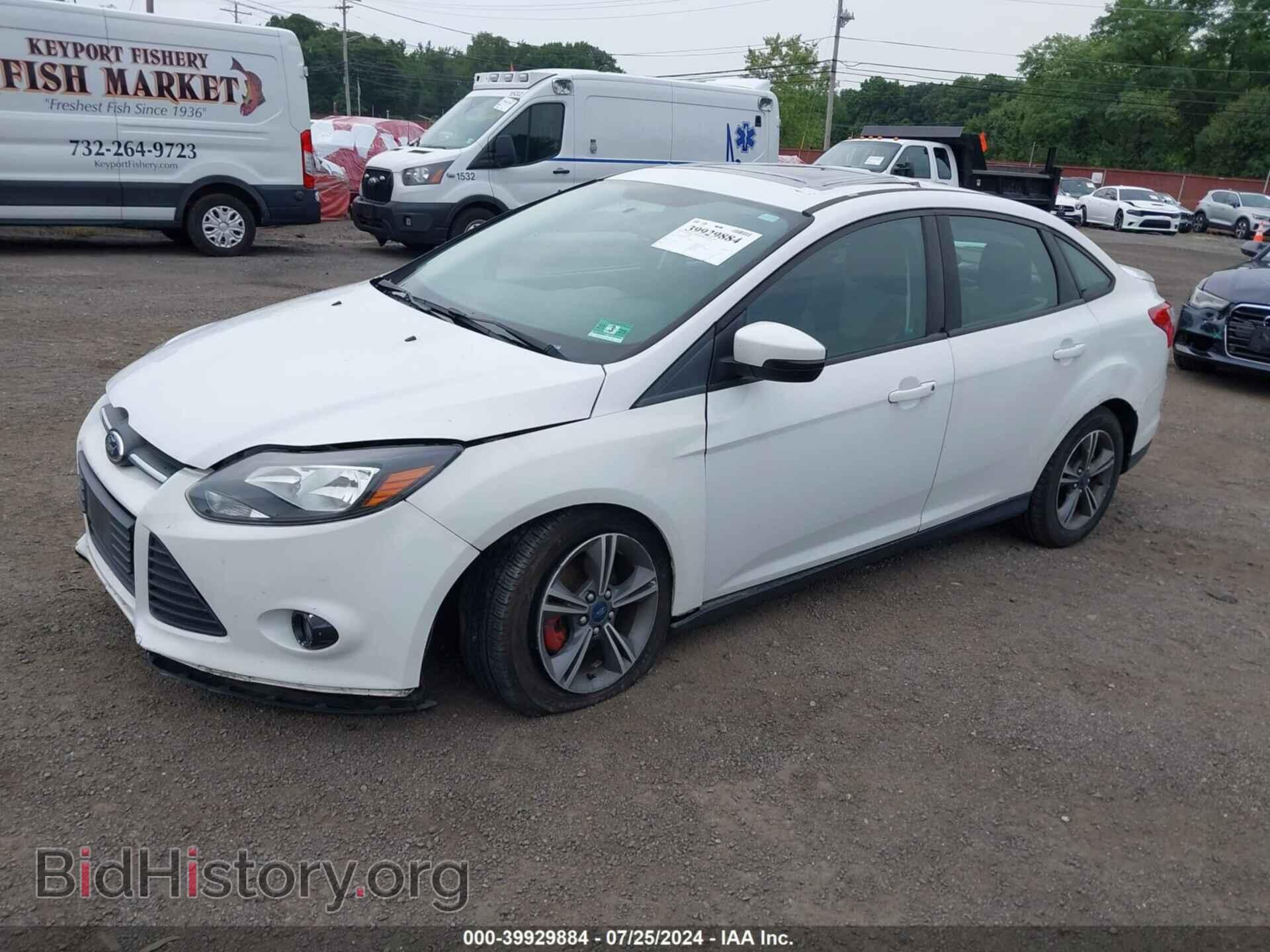 2014 FORD FOCUS - VIN: 1FADP3F2XEL409335 - Фото 2