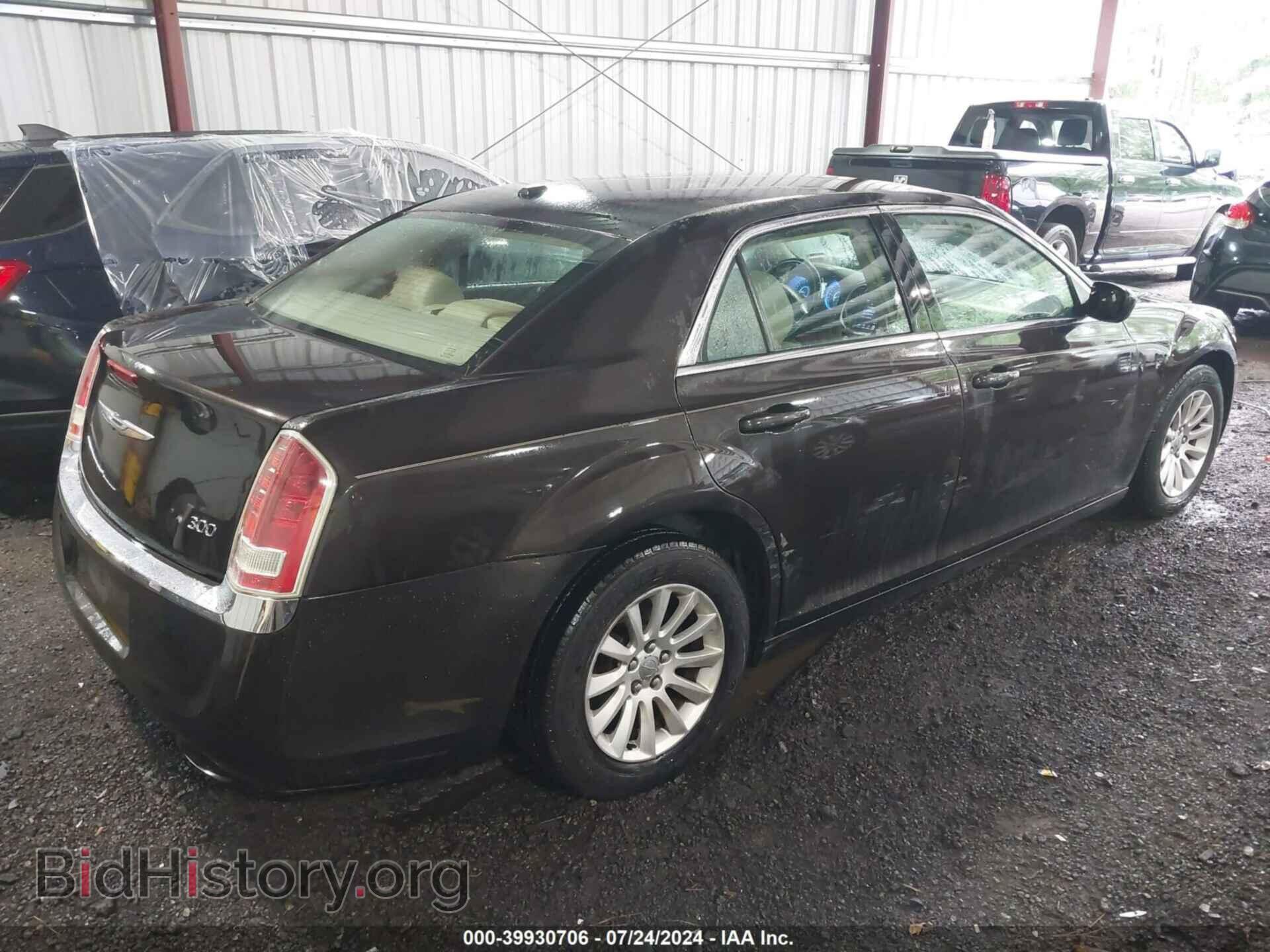 2013 CHRYSLER 300 - VIN: 2C3CCAAG9DH630837 - Фото 4