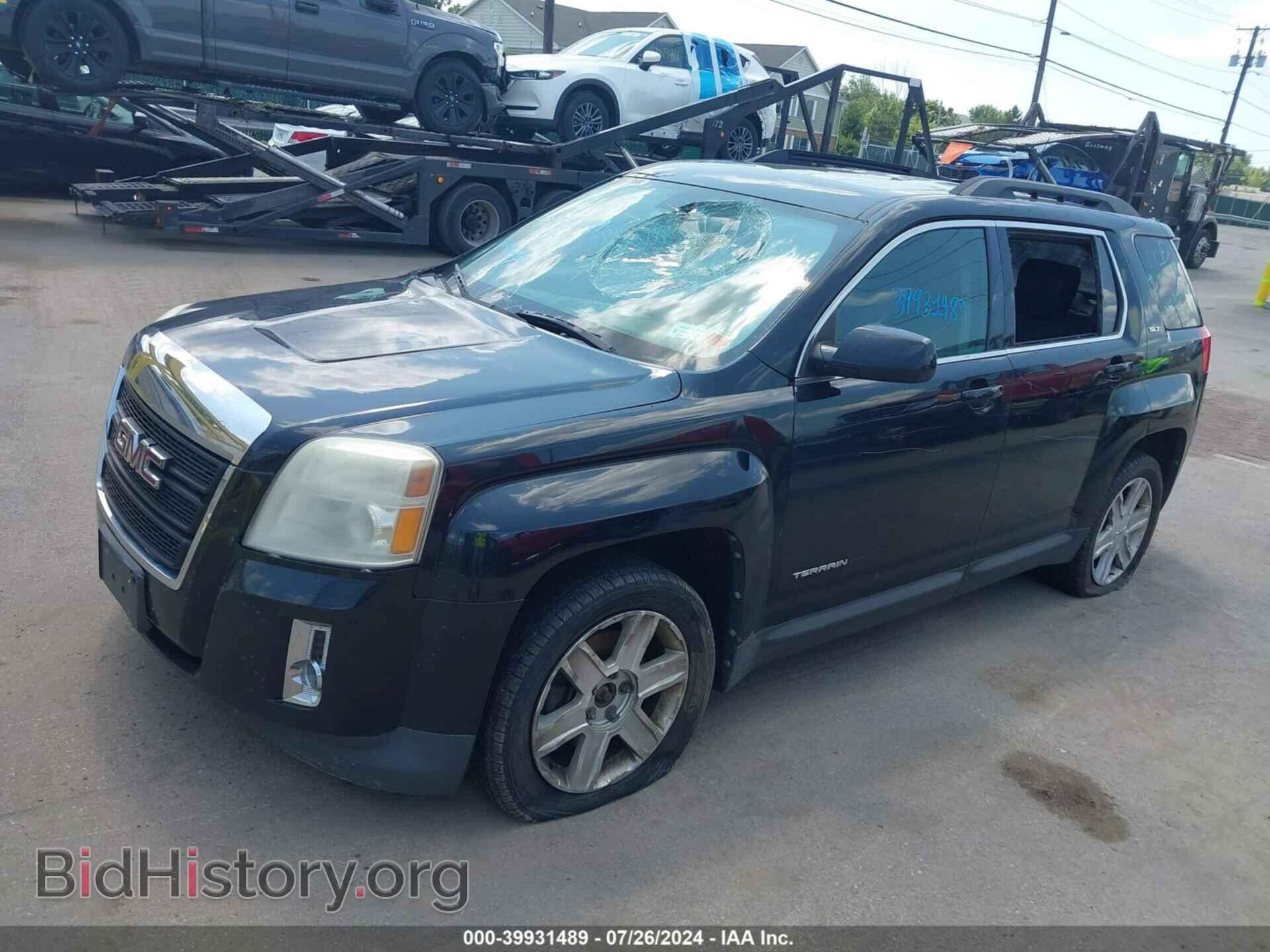 2011 GMC TERRAIN - VIN: 2CTFLVE54B6354069 - Photo 2