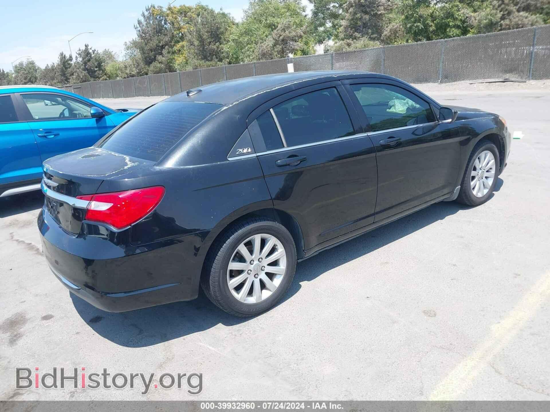 2011 CHRYSLER 200 - VIN: 1C3BC1FG3BN550121 - Фото 4