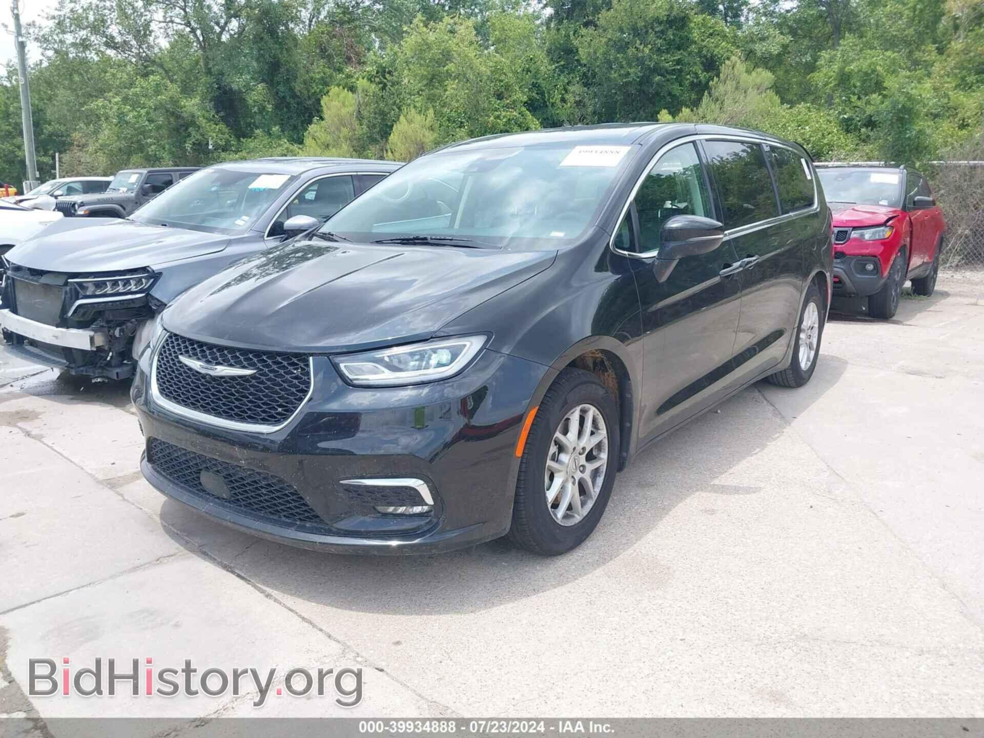 2023 CHRYSLER PACIFICA - VIN: 2C4RC1BG5PR521214 - Фото 2