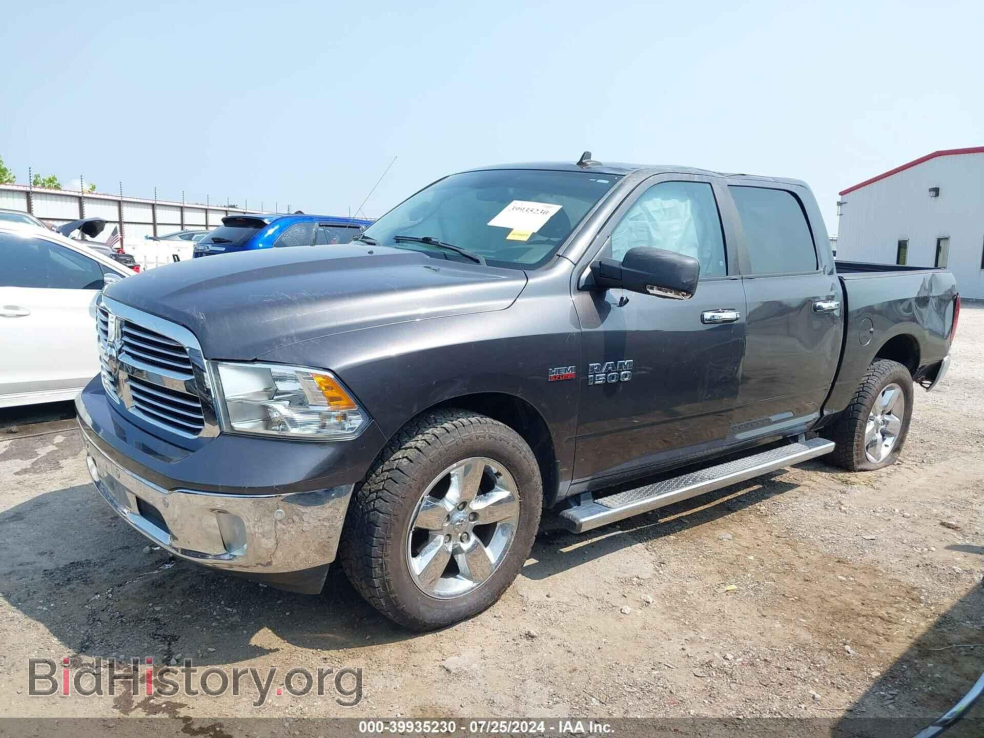2016 RAM 1500 - VIN: 3C6RR6LT7GG321732 - Фото 2