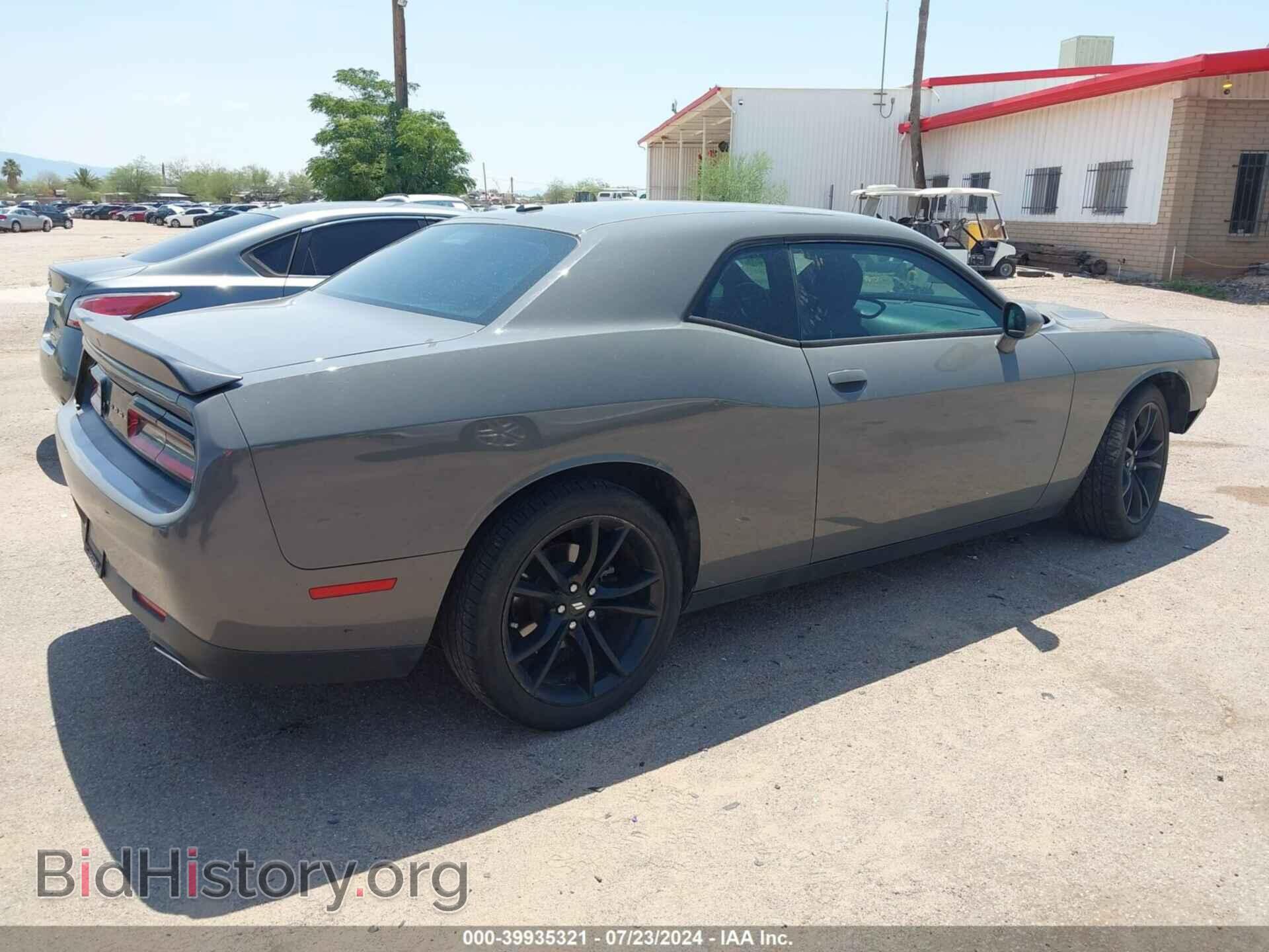 2018 DODGE CHALLENGER - VIN: 2C3CDZAG1JH280448 - Фото 4
