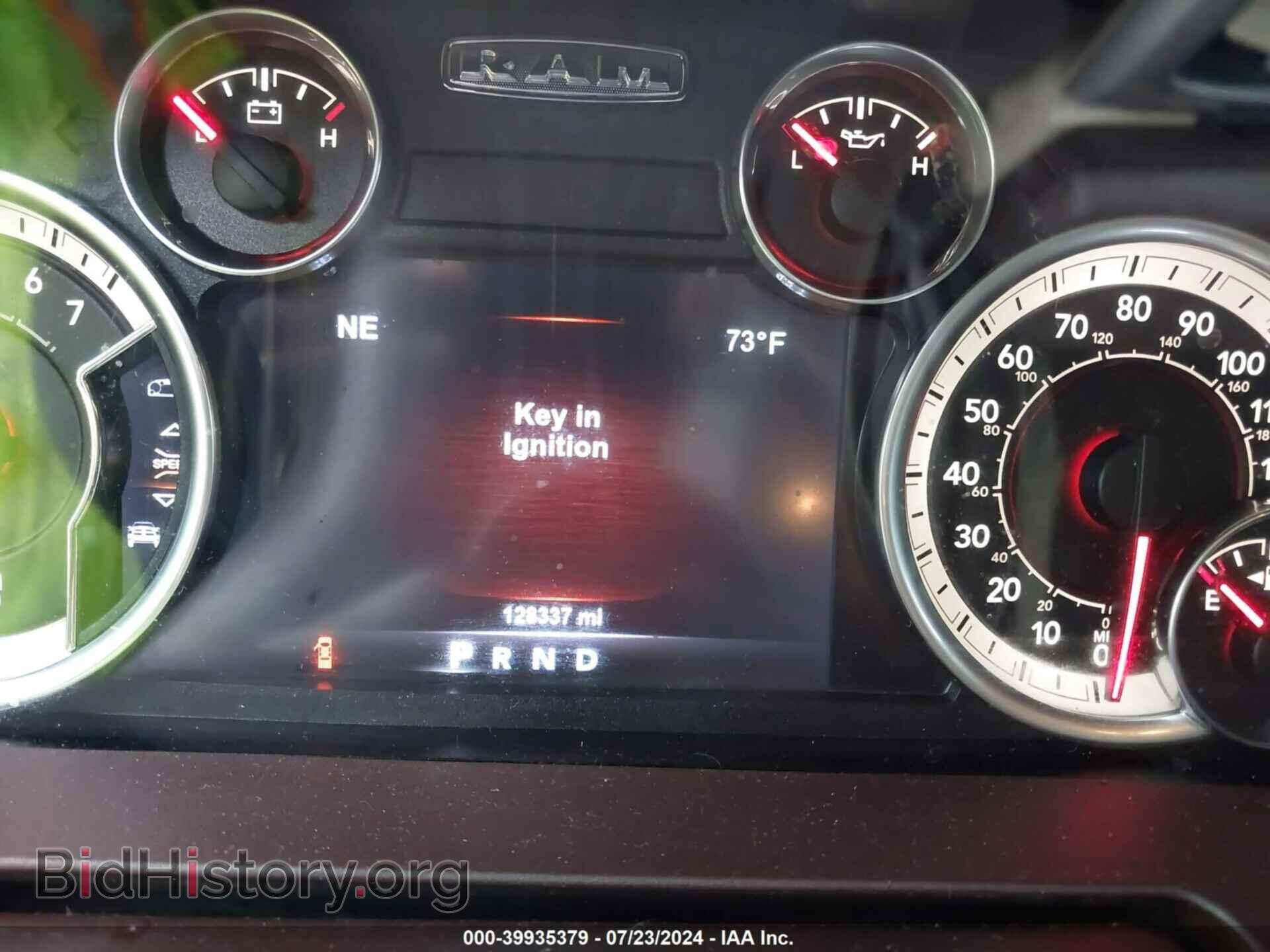 2017 RAM 1500 - VIN: 3C6RR6LT5HG604700 - Фото 7