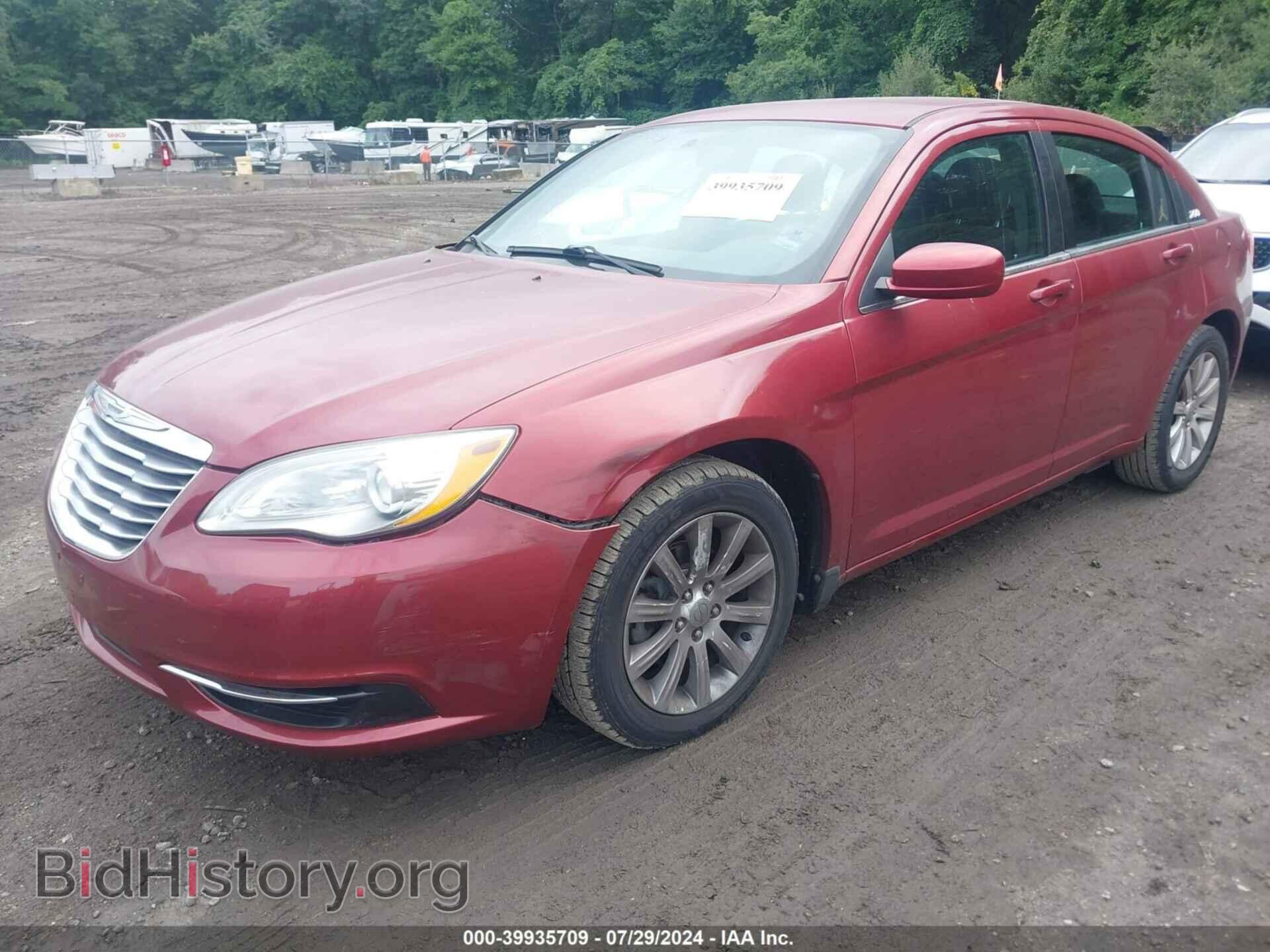 2013 CHRYSLER 200 - VIN: 1C3CCBBB7DN596073 - Фото 2