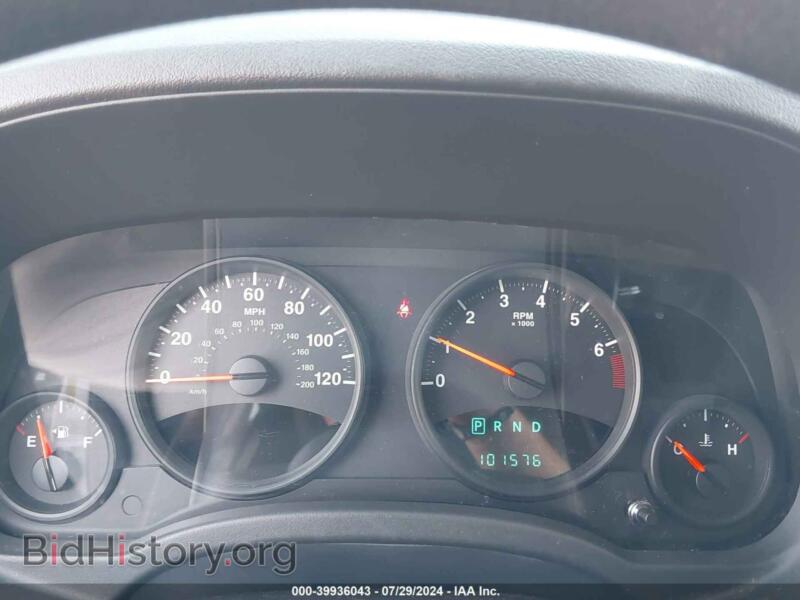 2012 Jeep COMPASS (VIN 1C4NJDBB1CD553035) — фото 7 из 16