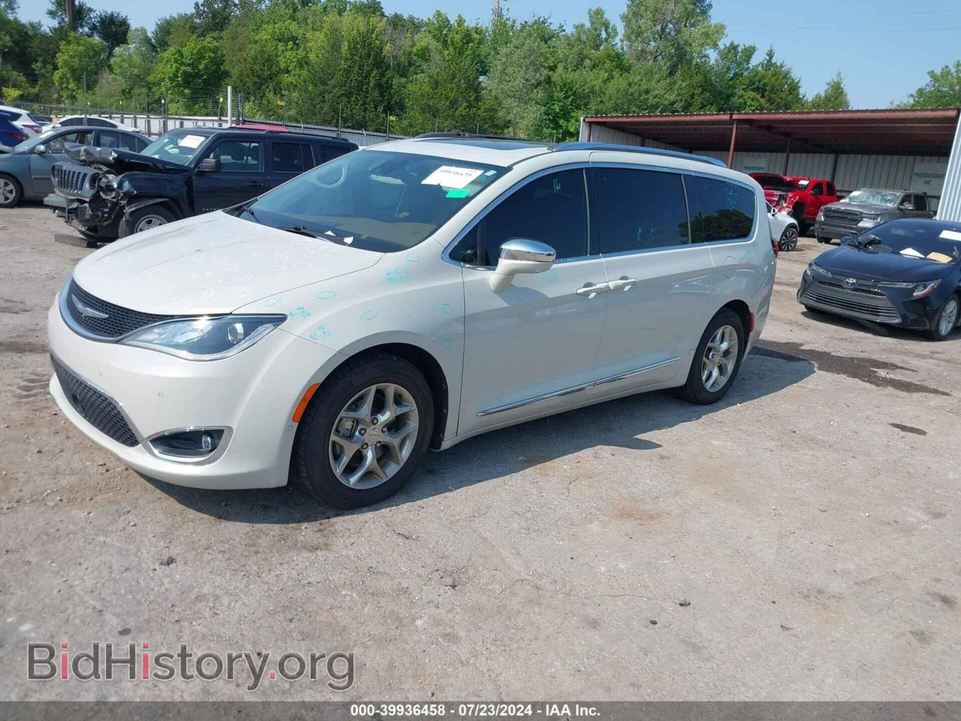 2017 CHRYSLER PACIFICA - VIN: 2C4RC1GGXHR553683 - Фото 2