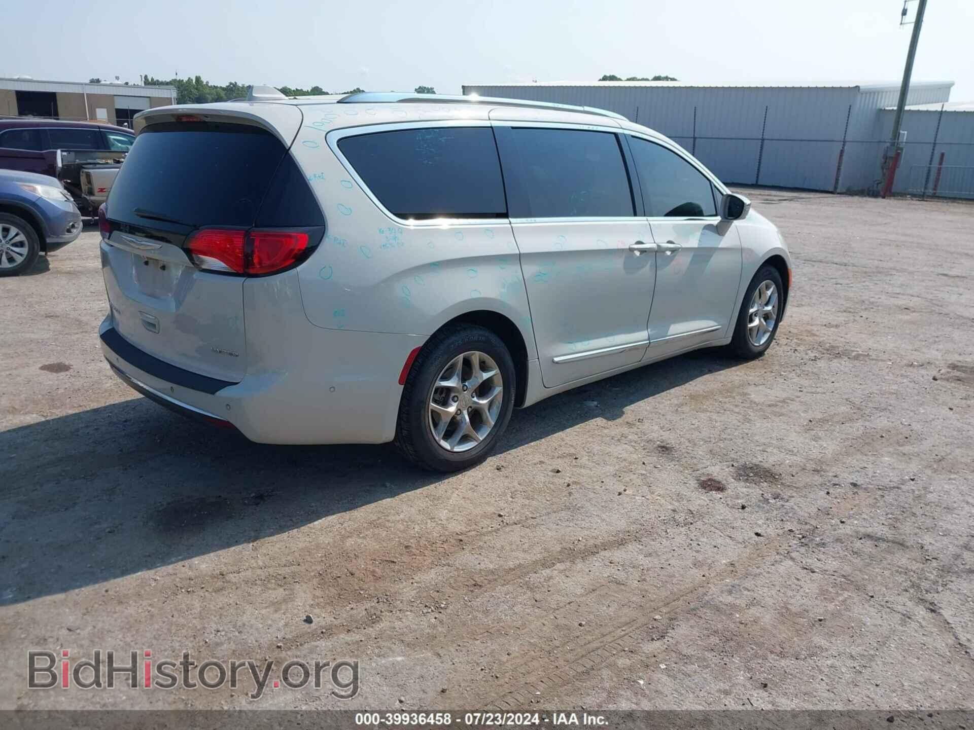 2017 CHRYSLER PACIFICA - VIN: 2C4RC1GGXHR553683 - Фото 4