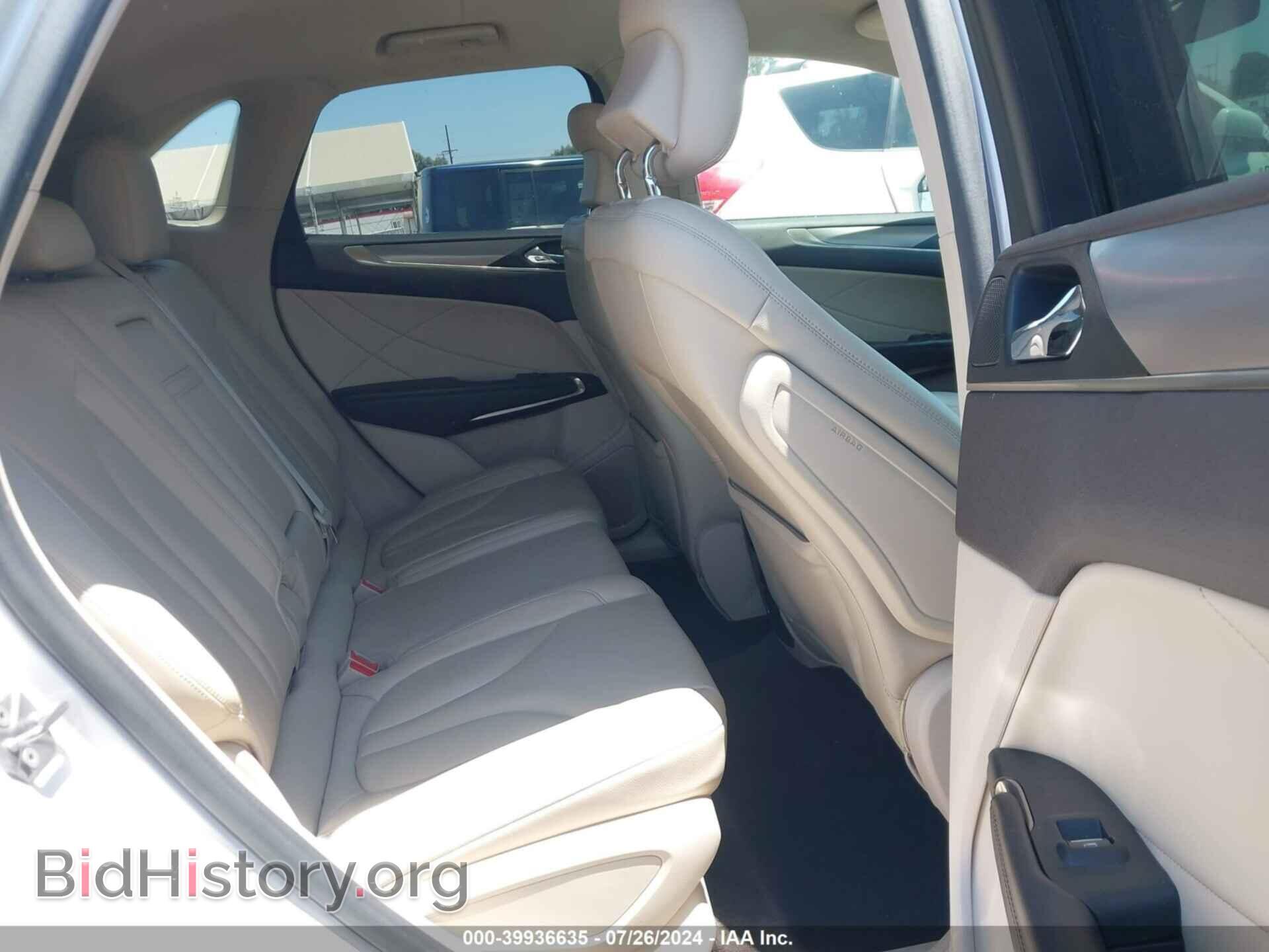 2017 LINCOLN MKC - VIN: 5LMCJ1C93HUL62573 - Фото 8