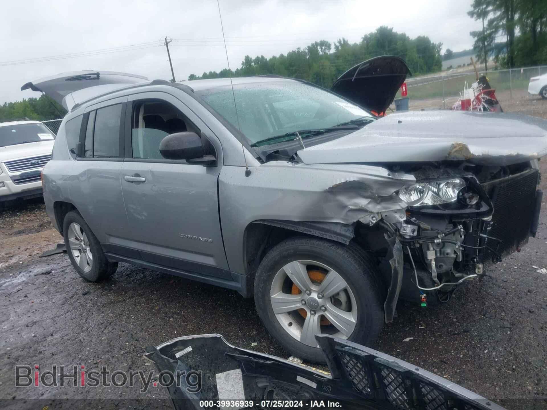 Photo 1C4NJDBB3GD770575 - JEEP COMPASS 2016