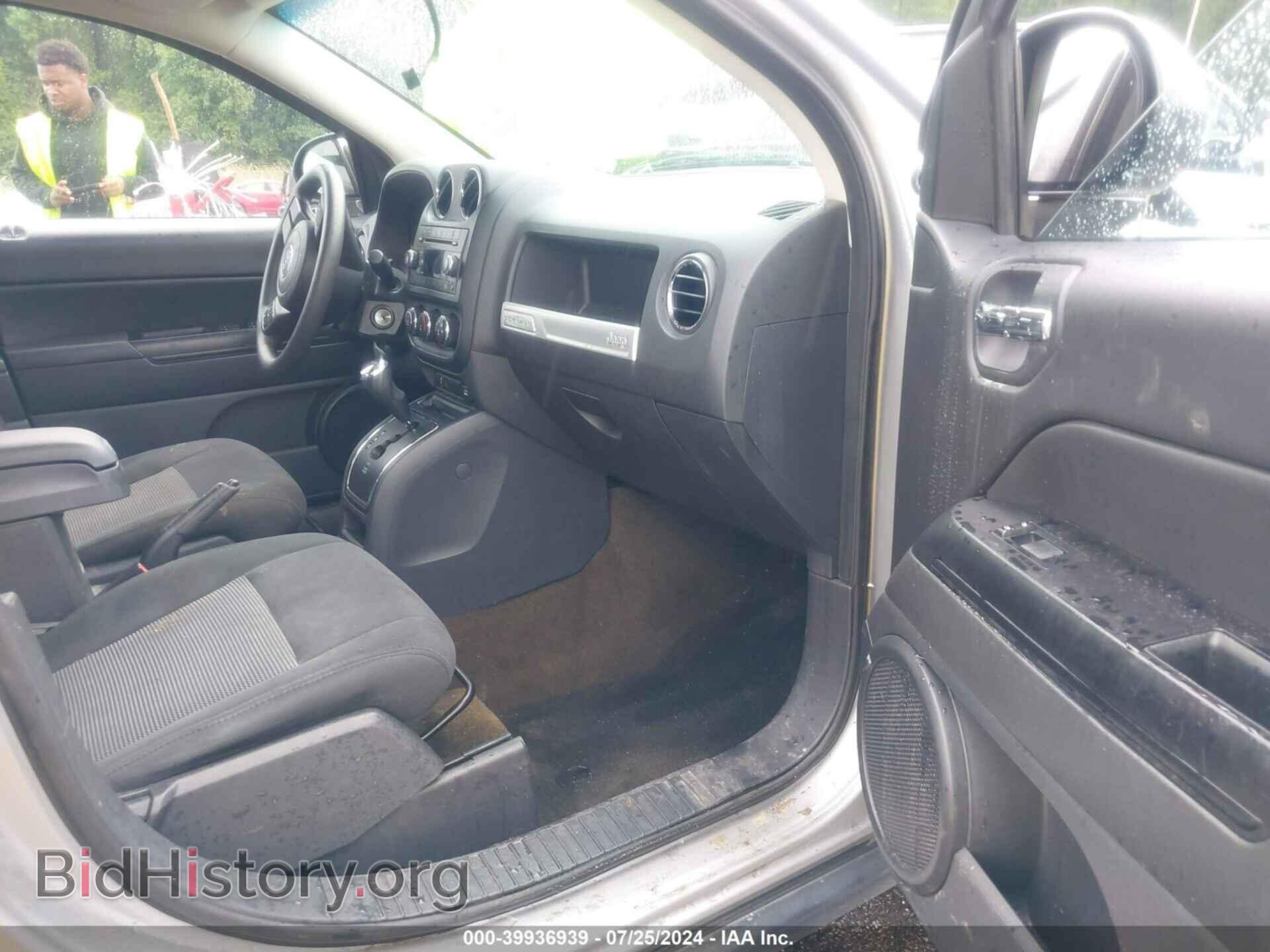 2016 JEEP COMPASS - VIN: 1C4NJDBB3GD770575 - Фото 5