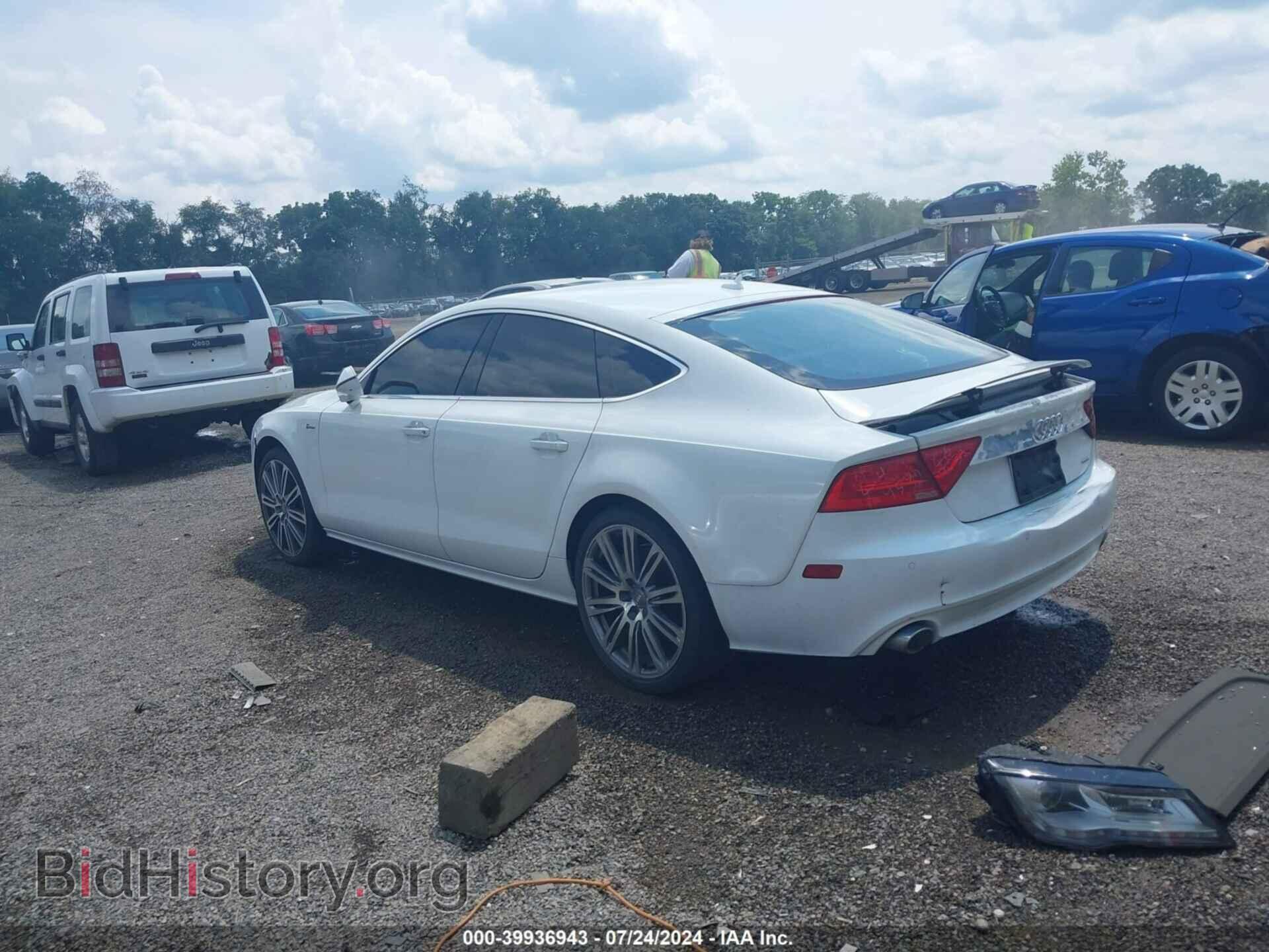 2013 AUDI A7 - VIN: WAUYGAFC9DN082242 - Фото 3