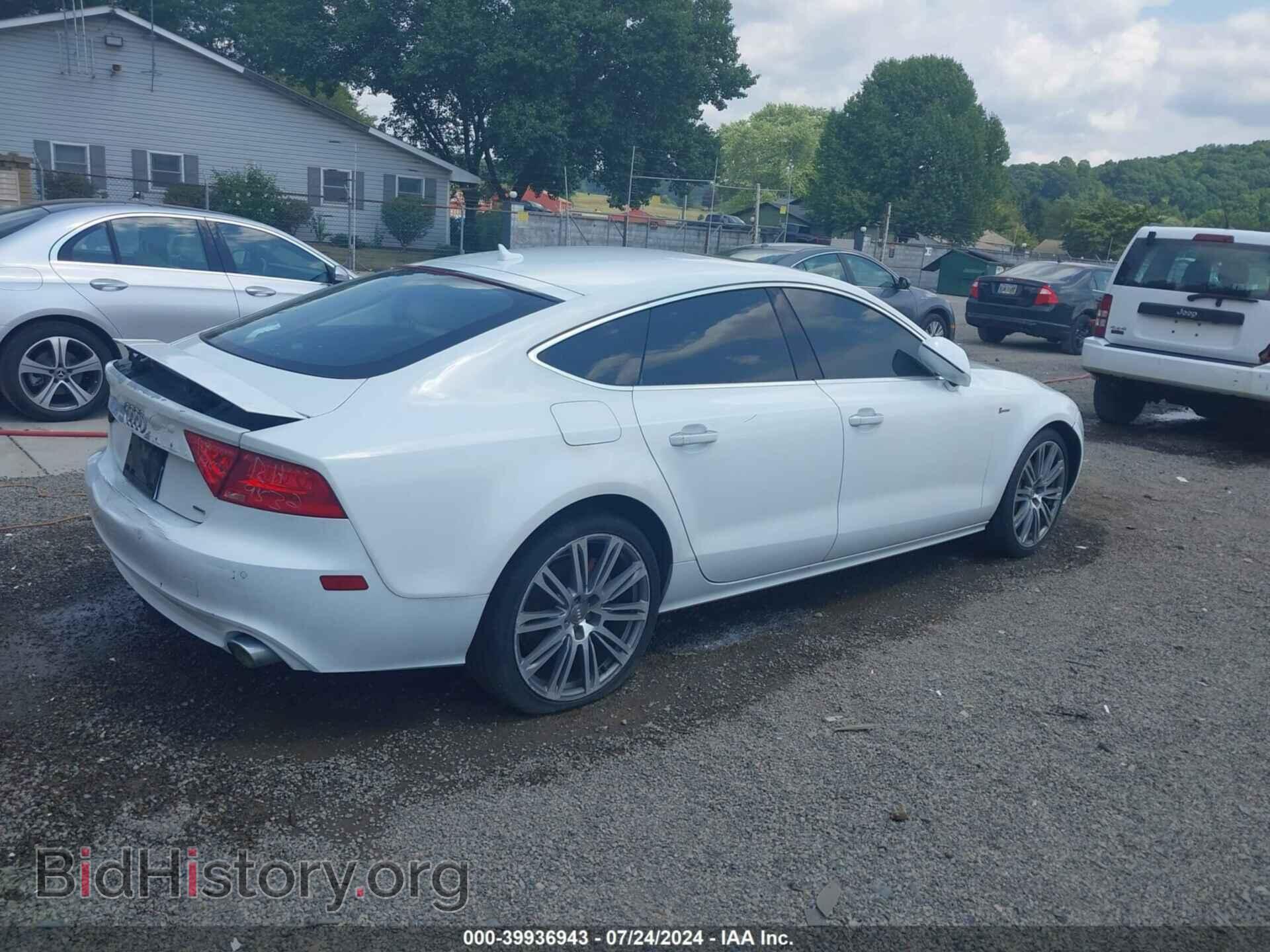 2013 AUDI A7 - VIN: WAUYGAFC9DN082242 - Фото 4