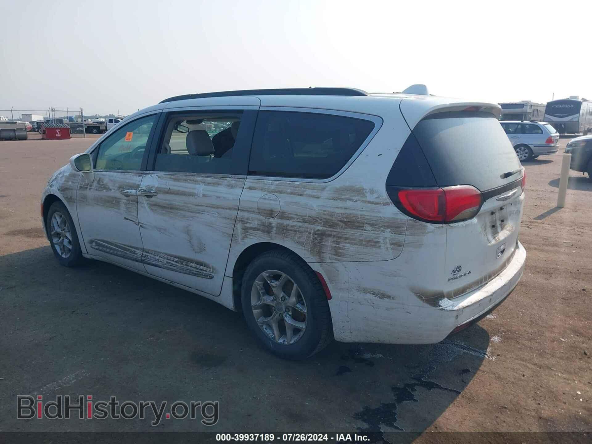 2017 CHRYSLER PACIFICA - VIN: 2C4RC1BG7HR543538 - Photo 3