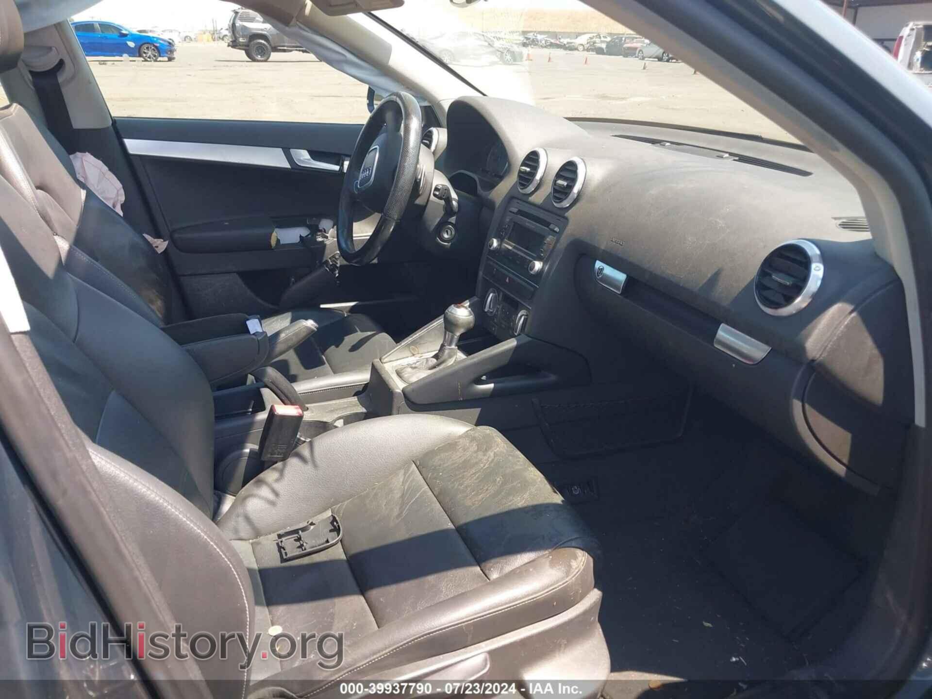2011 AUDI A3 - VIN: WAUKEAFM5BA064247 - Фото 5