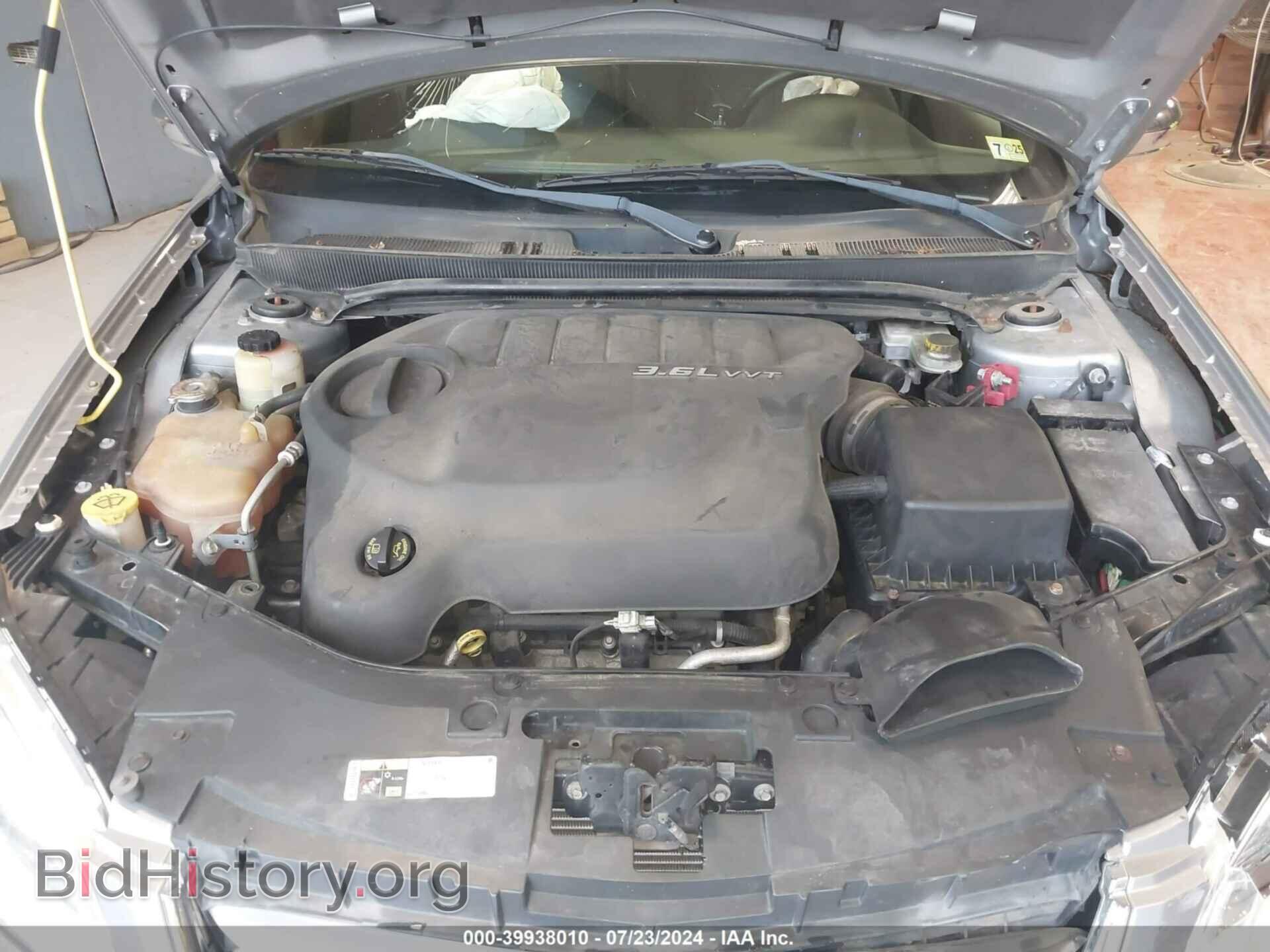 2013 CHRYSLER 200 - VIN: 1C3CCBCG8DN738554 - Фото 10
