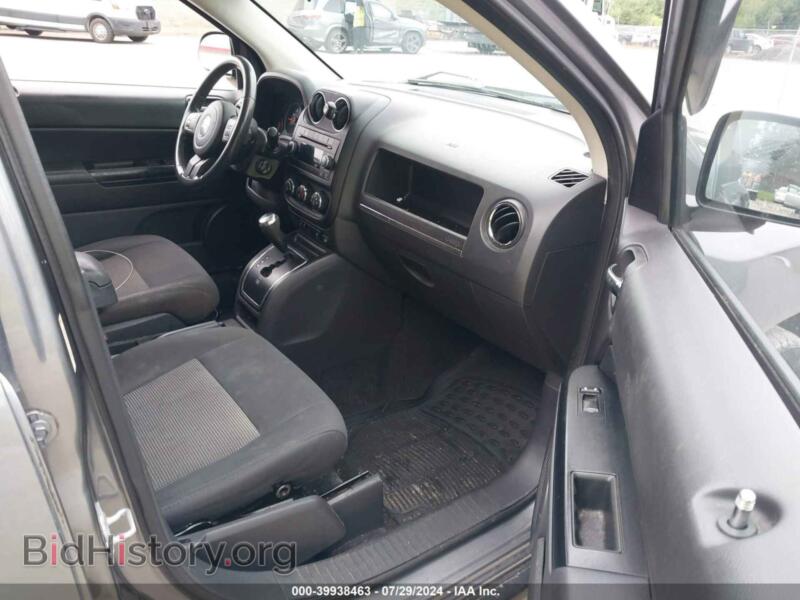 2012 Jeep COMPASS (VIN 1C4NJCEB4CD514980) — photo 5 of 15