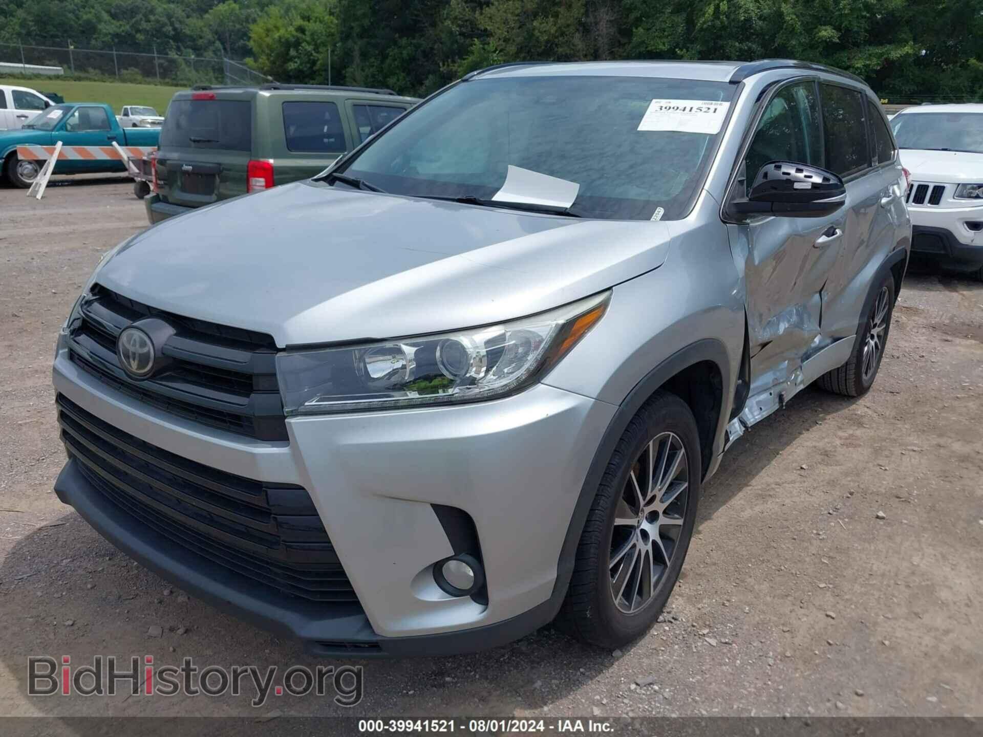 2017 TOYOTA HIGHLANDER - VIN: 5TDKZRFH3HS511372 - Фото 2