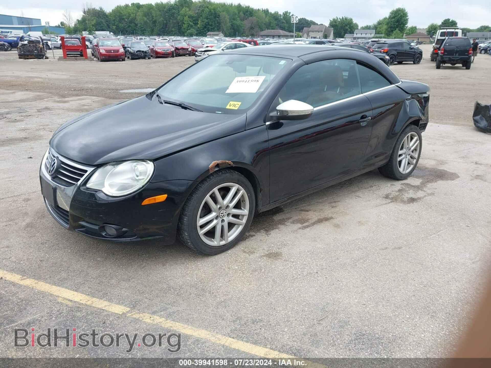 2010 VOLKSWAGEN EOS - VIN: WVWFA7AH3AV011535 - Фото 2