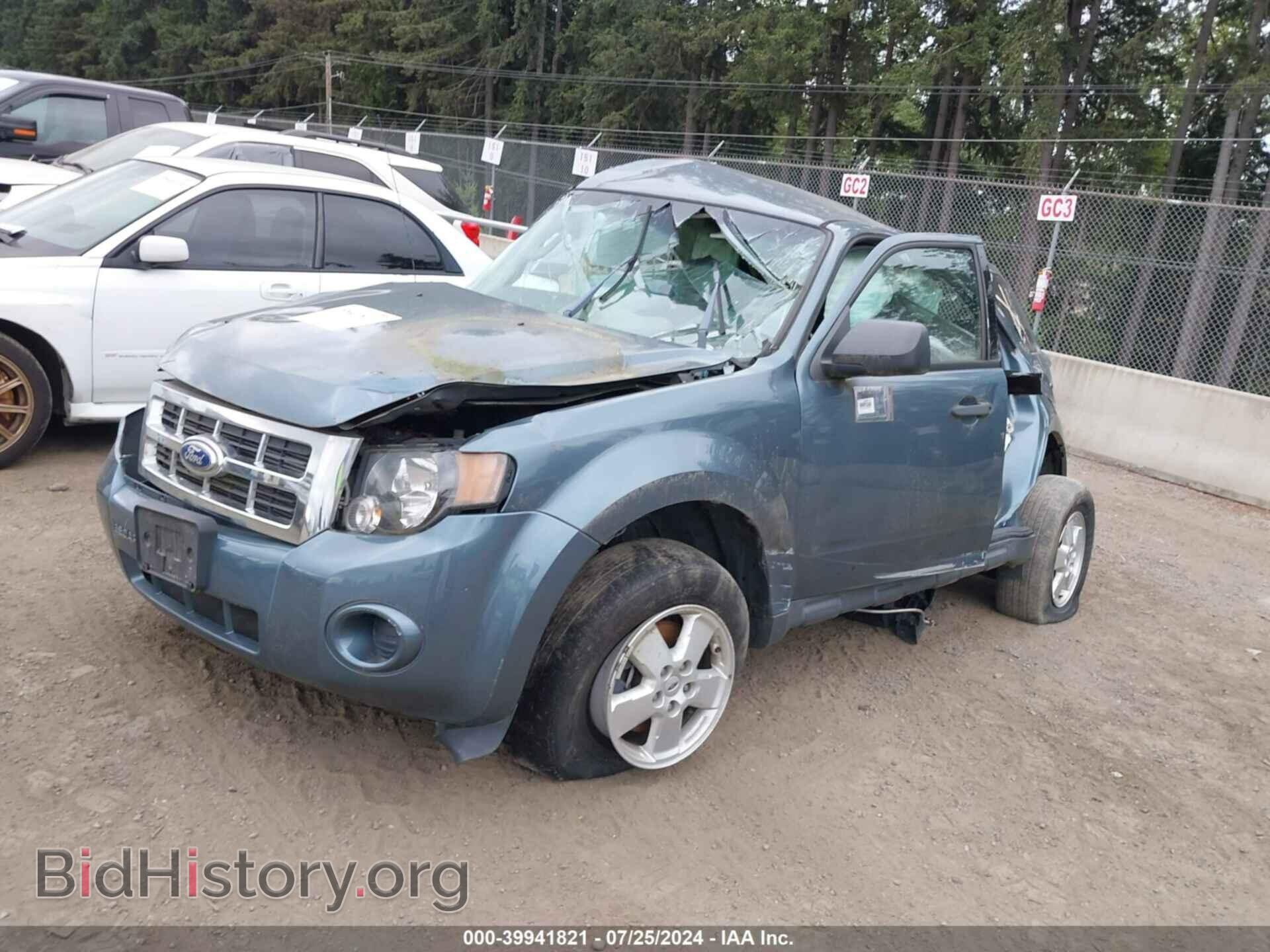 2011 FORD ESCAPE - VIN: 1FMCU9C76BKB60742 - Фото 2