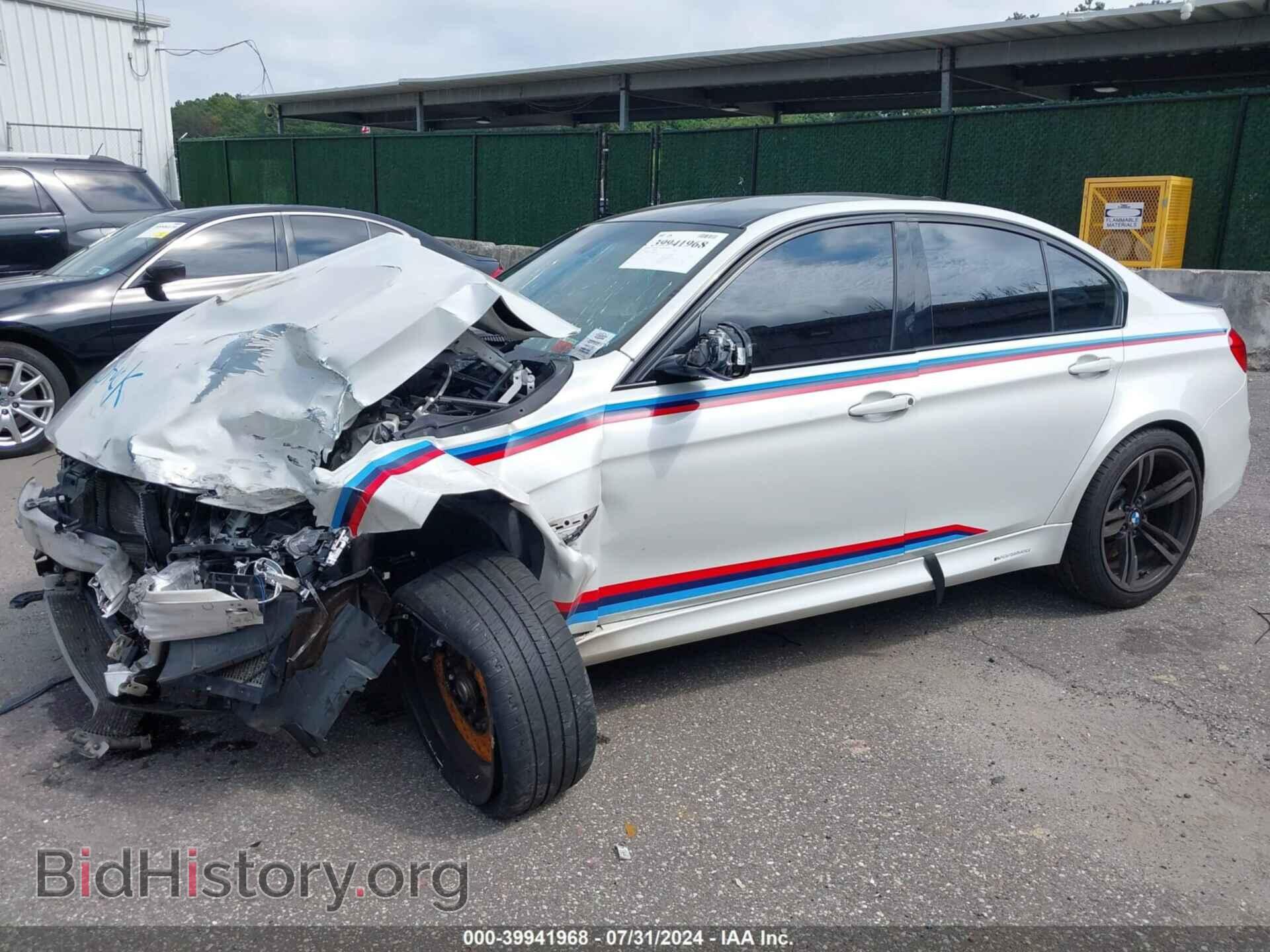 2018 BMW M3 - VIN: WBS8M9C57J5L71494 - Фото 2