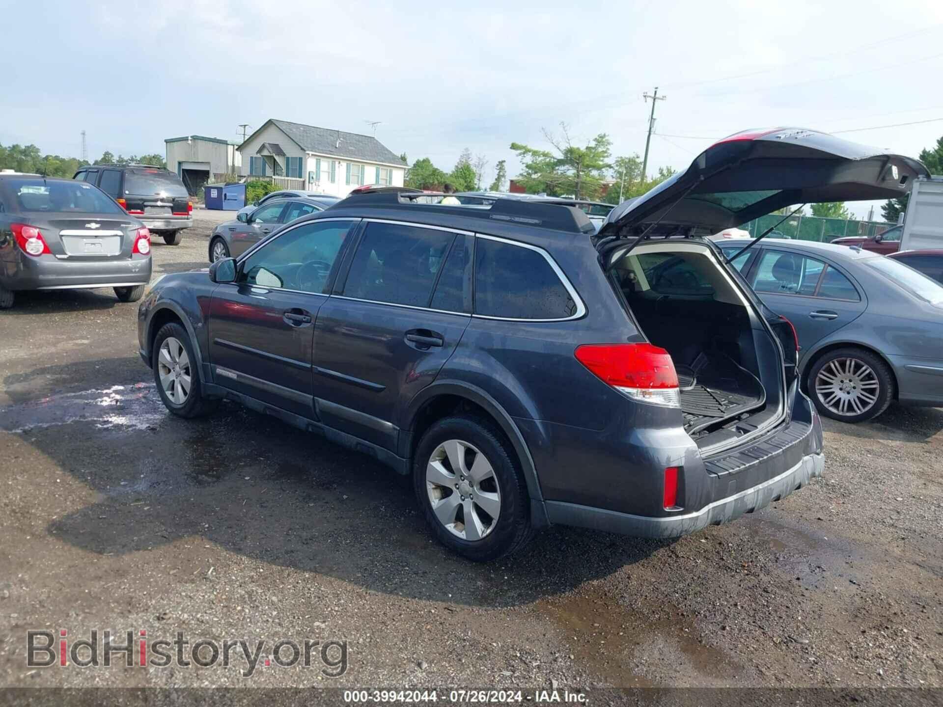 2011 SUBARU OUTBACK - VIN: 4S4BRBGC8B3386383 - Фото 3