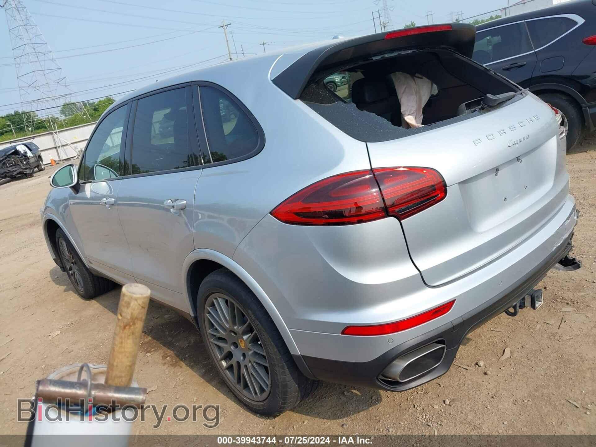 2017 PORSCHE CAYENNE - VIN: WP1AA2A28HKA86914 - Фото 3