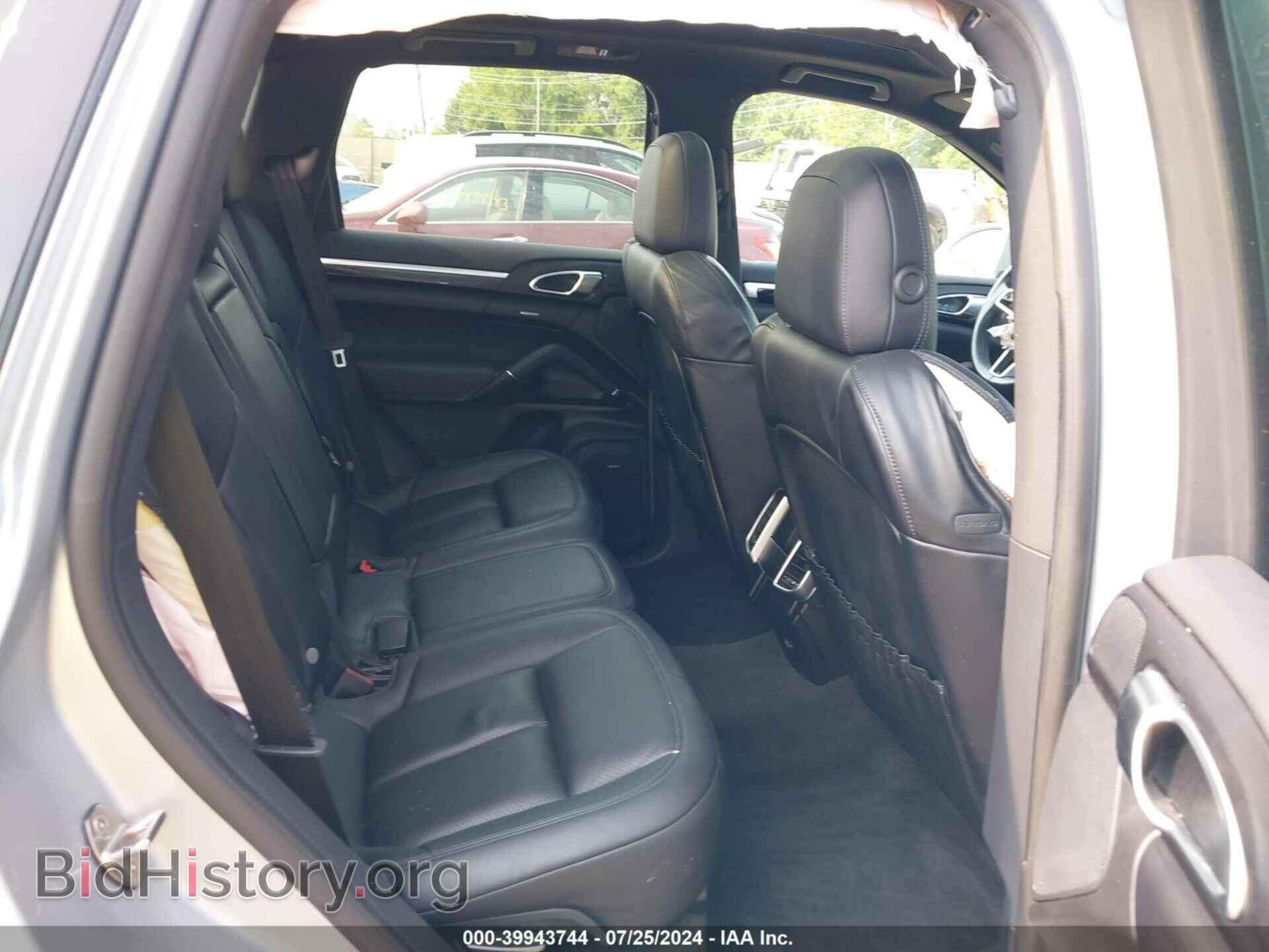 2017 PORSCHE CAYENNE - VIN: WP1AA2A28HKA86914 - Фото 8