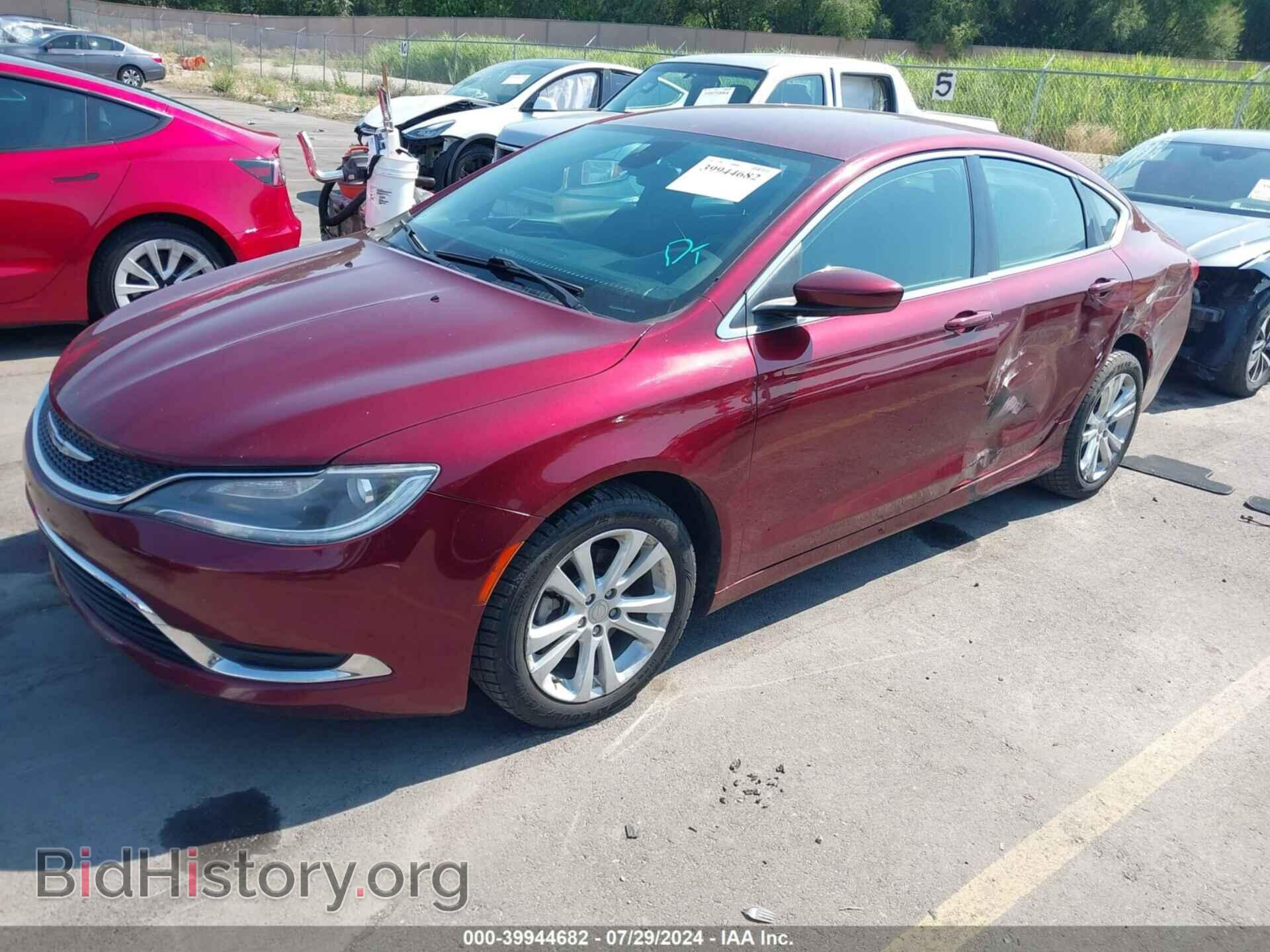 2015 CHRYSLER 200 - VIN: 1C3CCCAB3FN520957 - Фото 2