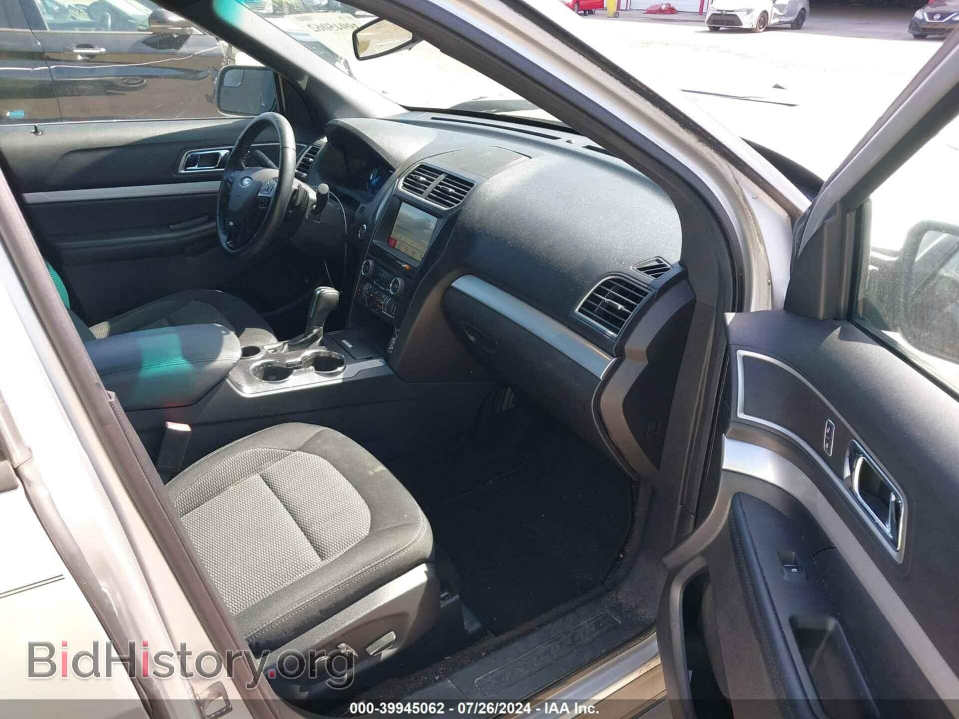 2017 FORD EXPLORER - VIN: 1FM5K7D85HGB19704 - Фото 5