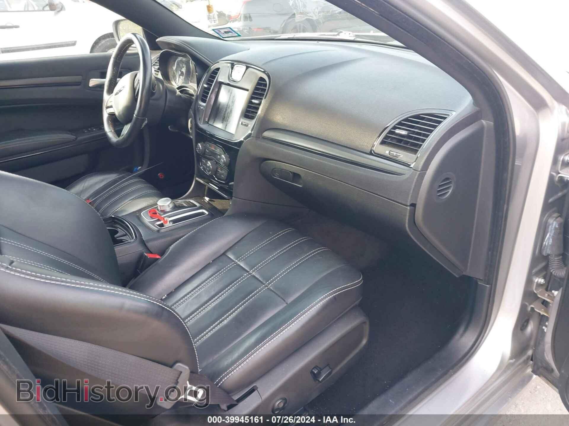 2015 CHRYSLER 300 - VIN: 2C3CCABT4FH887063 - Фото 5